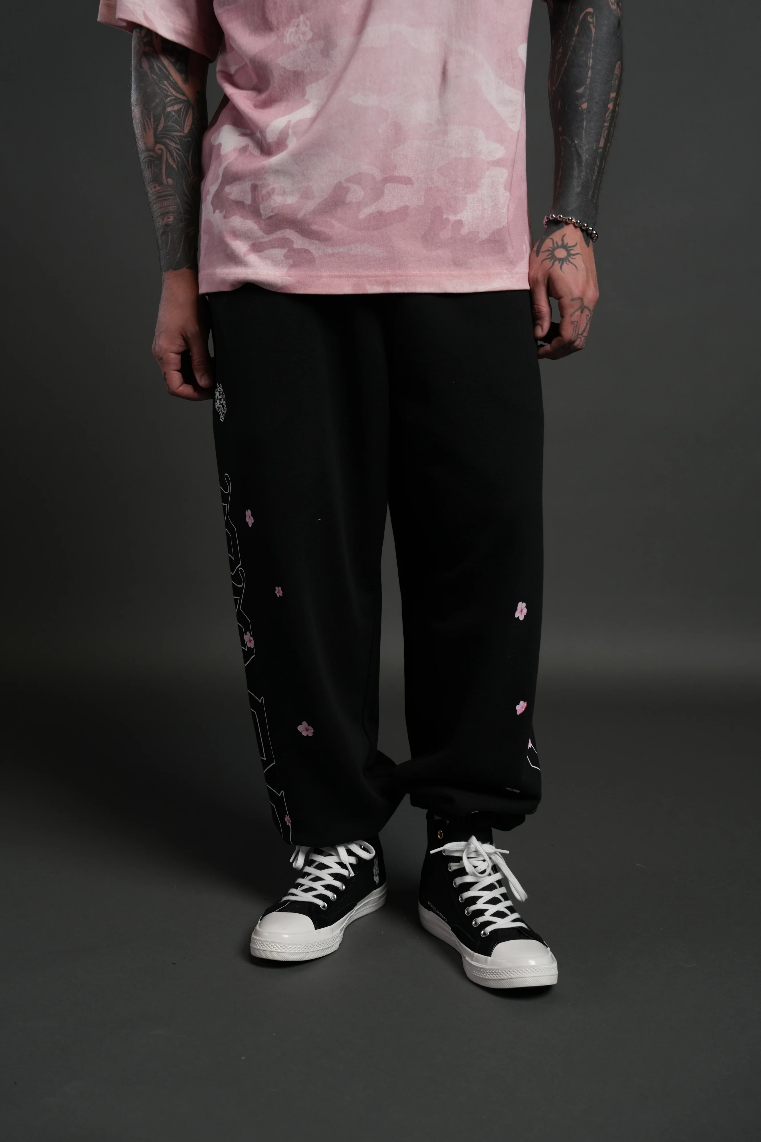 Blossom Mantra Unisex Lounger Sweat Pants in Black - Image 7