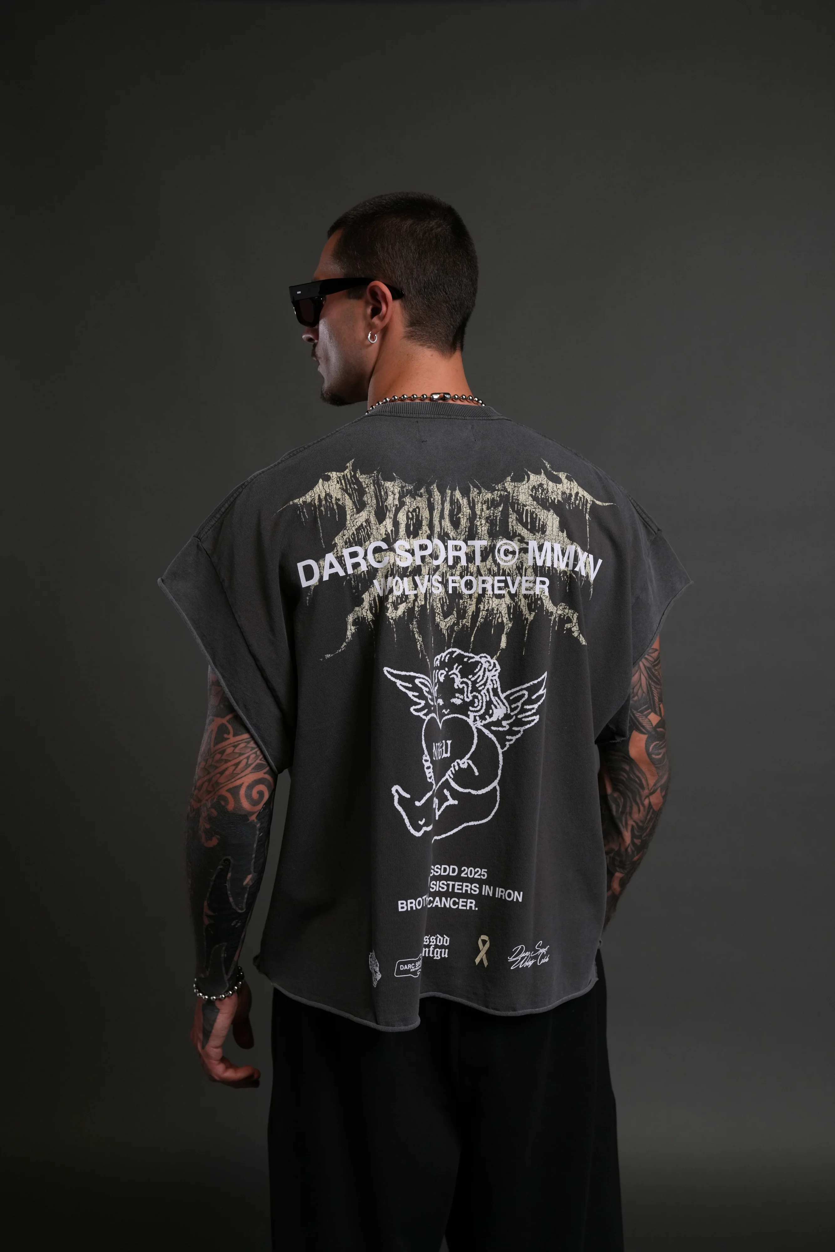 Cherub Core Grunge Cut-Off Tee in Wolf Gray - Image 4