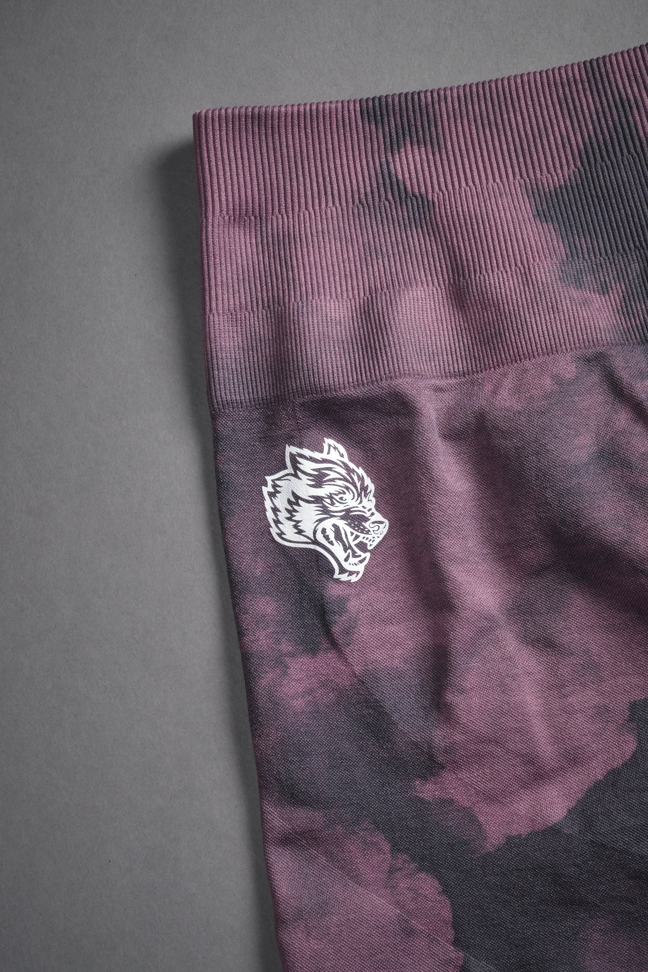 Conquer Everson Seamless "Training" Shorts in Cipher Purple Big Ghost Cloud - Image 6