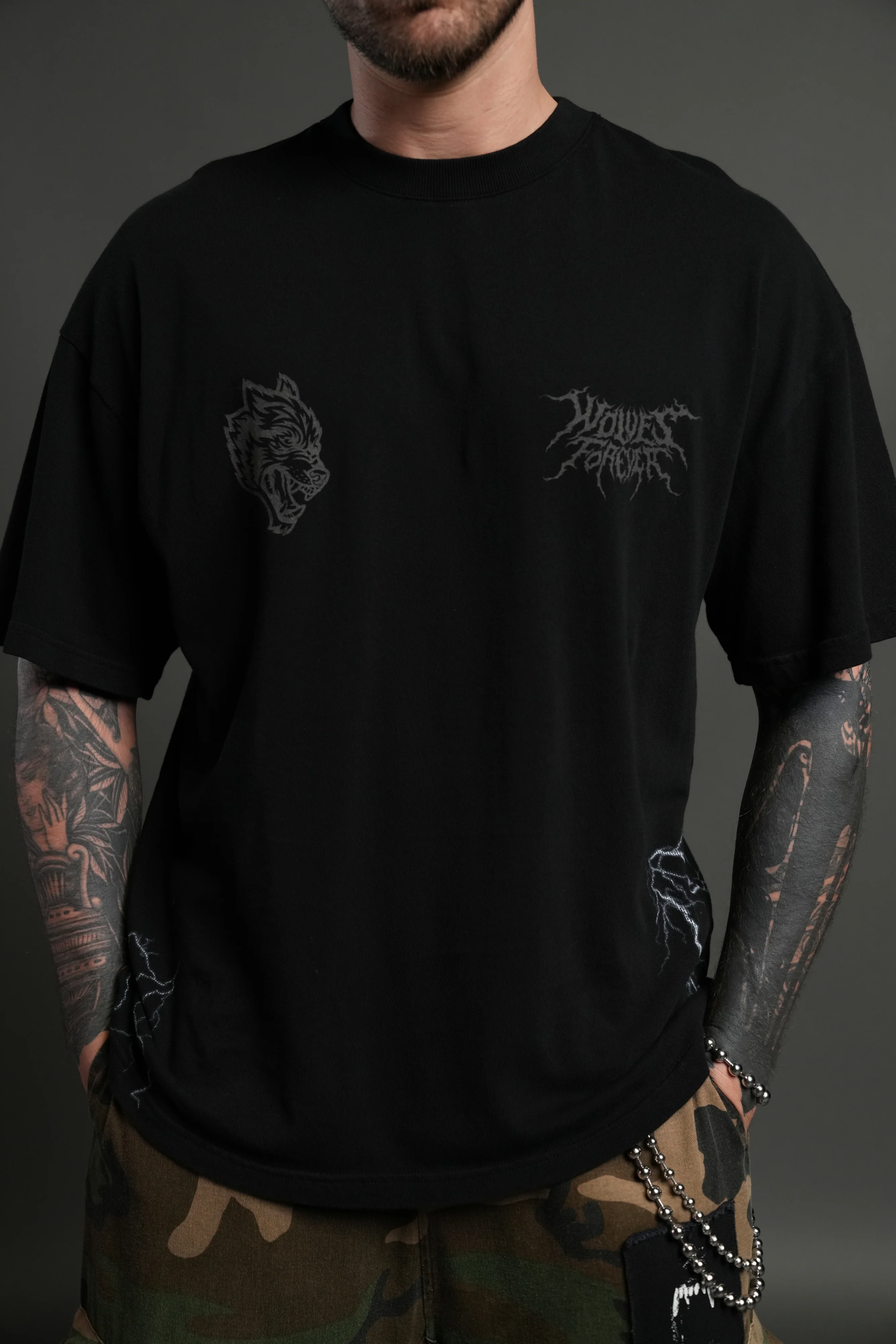 Darc Akuma "Side By Side" Series Premium Oversized Tee in Black - Image 9