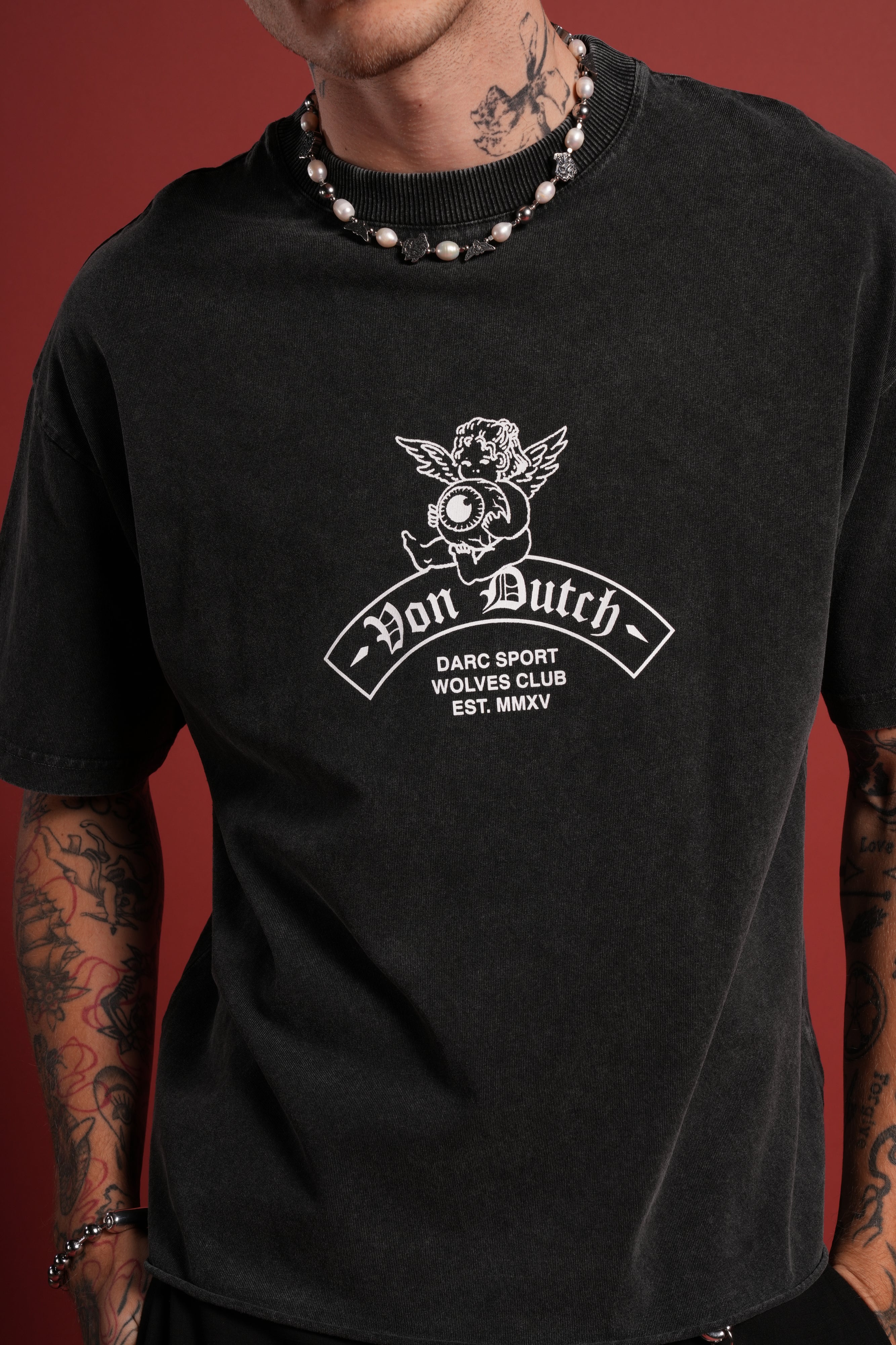 Darc Covenant Grunge Mid-Length Raw Hem Tee in Black - Image 5