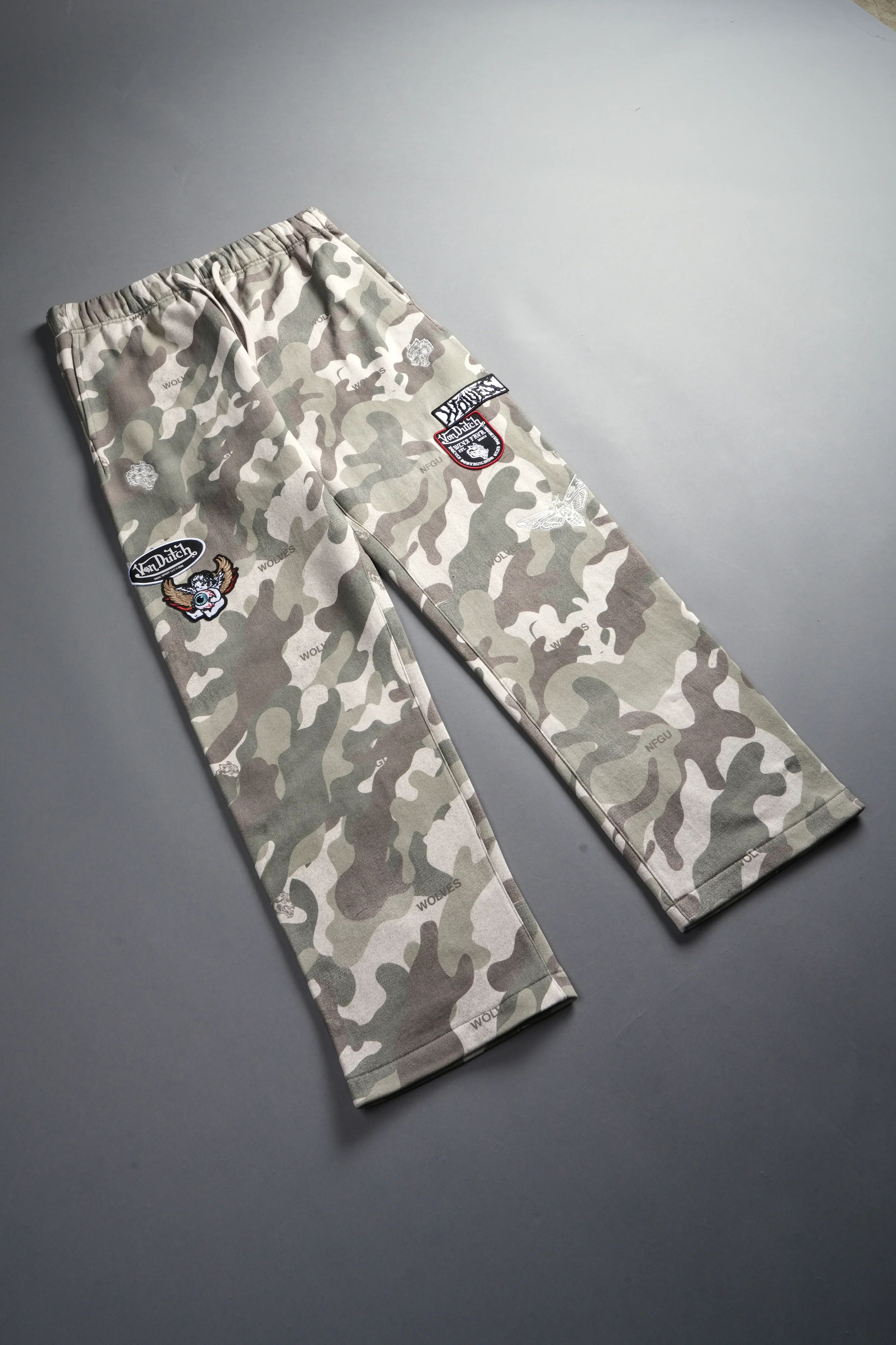 Darc Kulture Bigelow Cargo Sweat Pants in DSVD Green Camo - Image 6