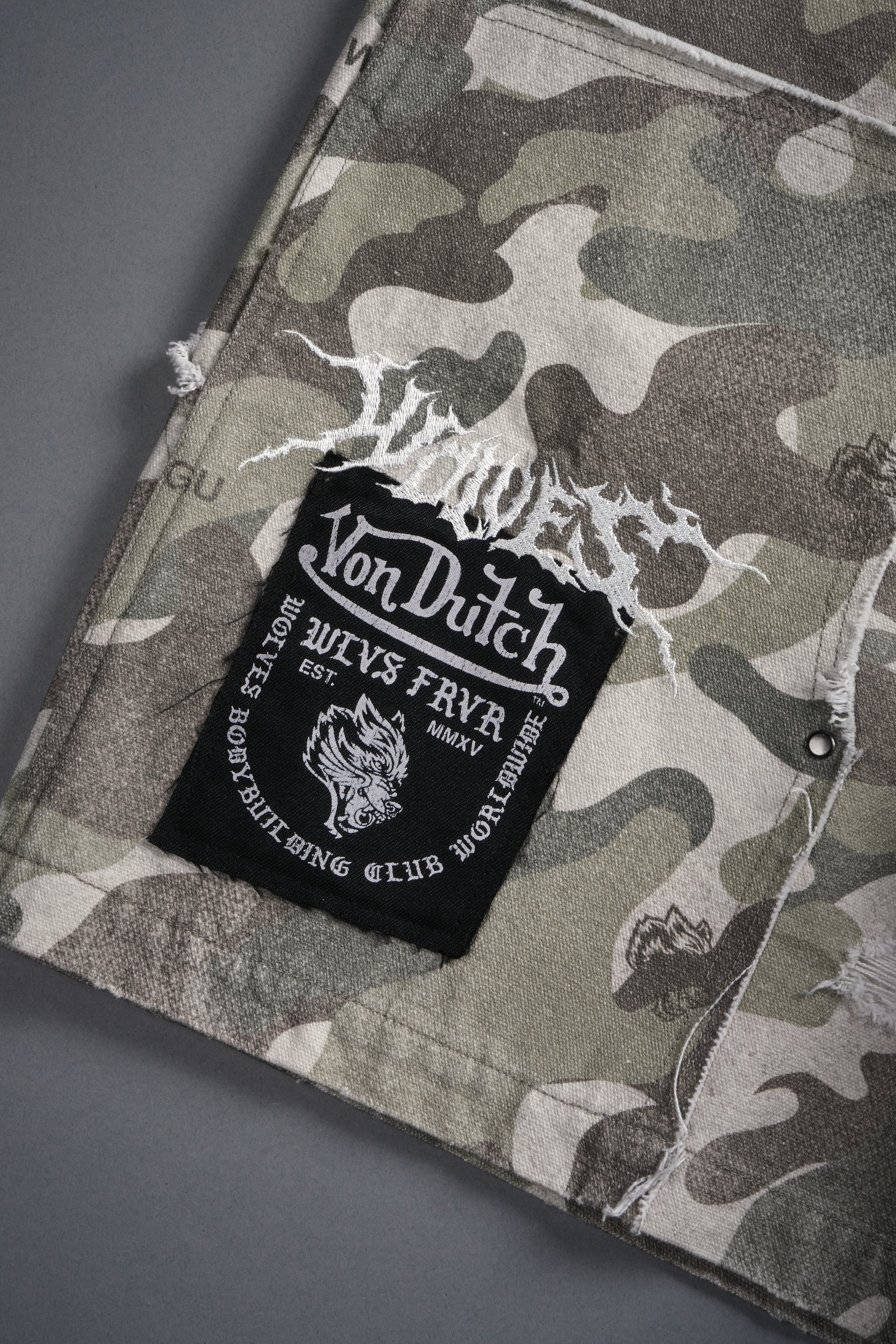 Darc Vice Distressed Denim Carpenter Shorts in DSVD Green Camo - Image 10