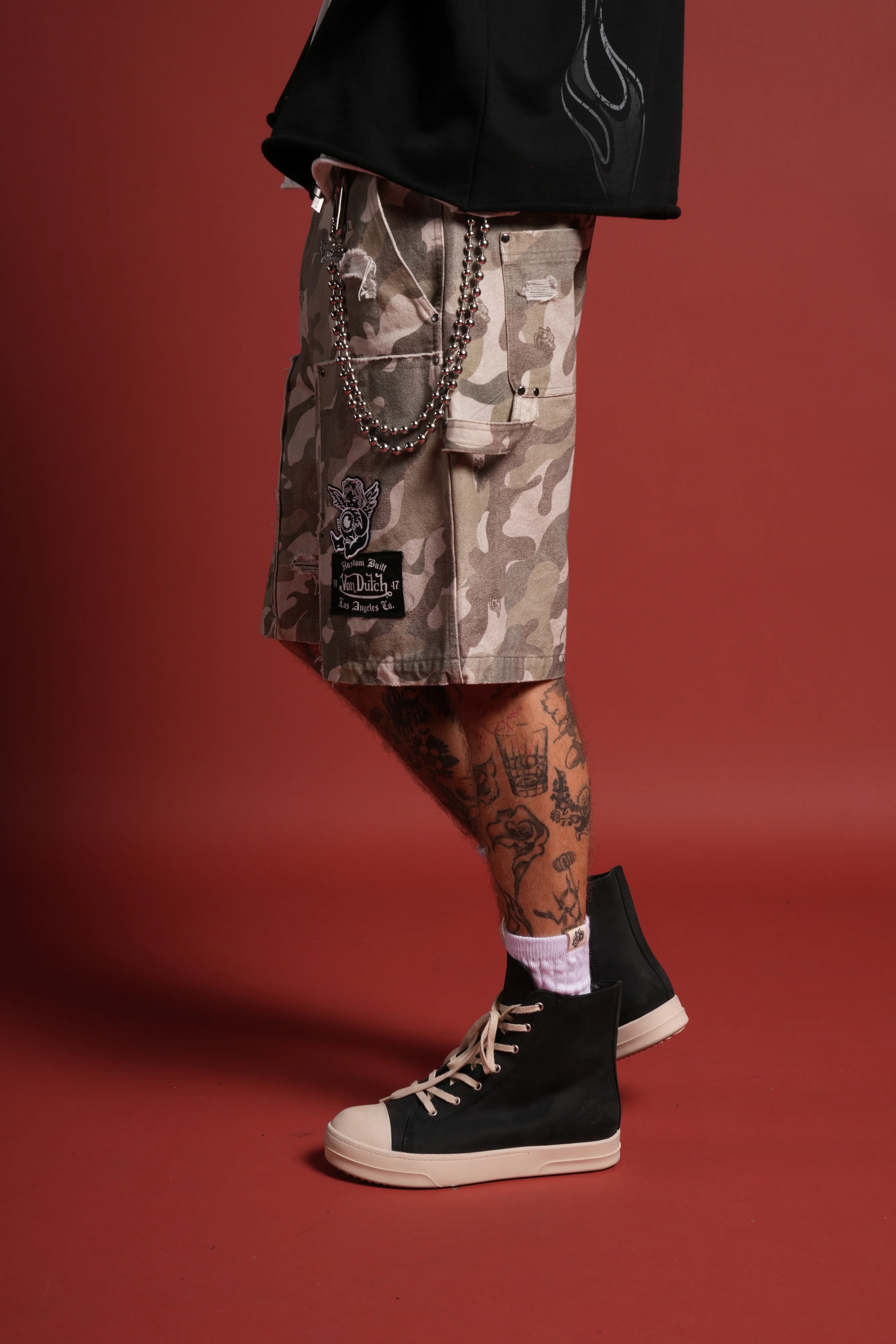 Darc Vice Distressed Denim Carpenter Shorts in DSVD Green Camo - Image 5
