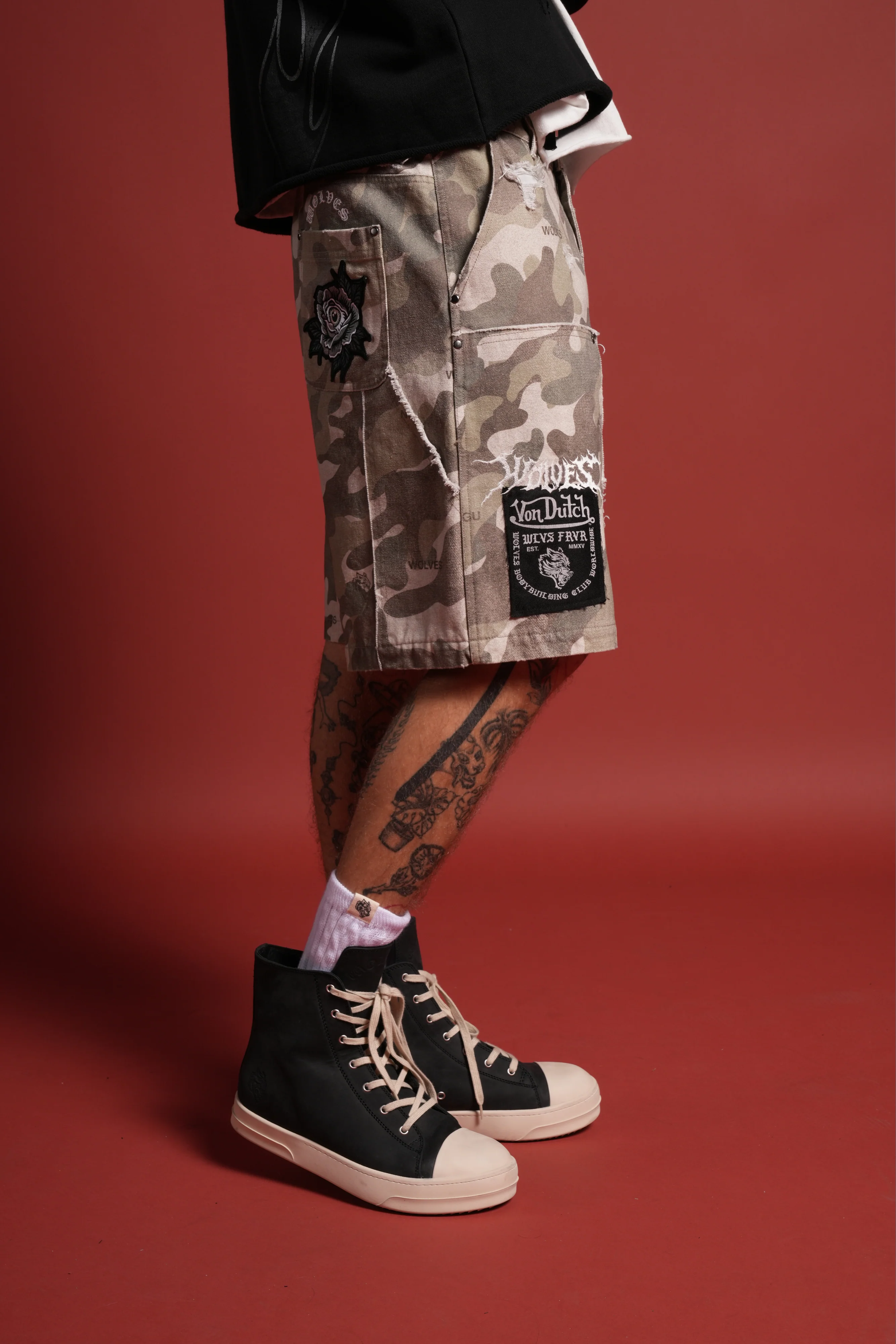 Darc Vice Distressed Denim Carpenter Shorts in DSVD Green Camo - Image 6