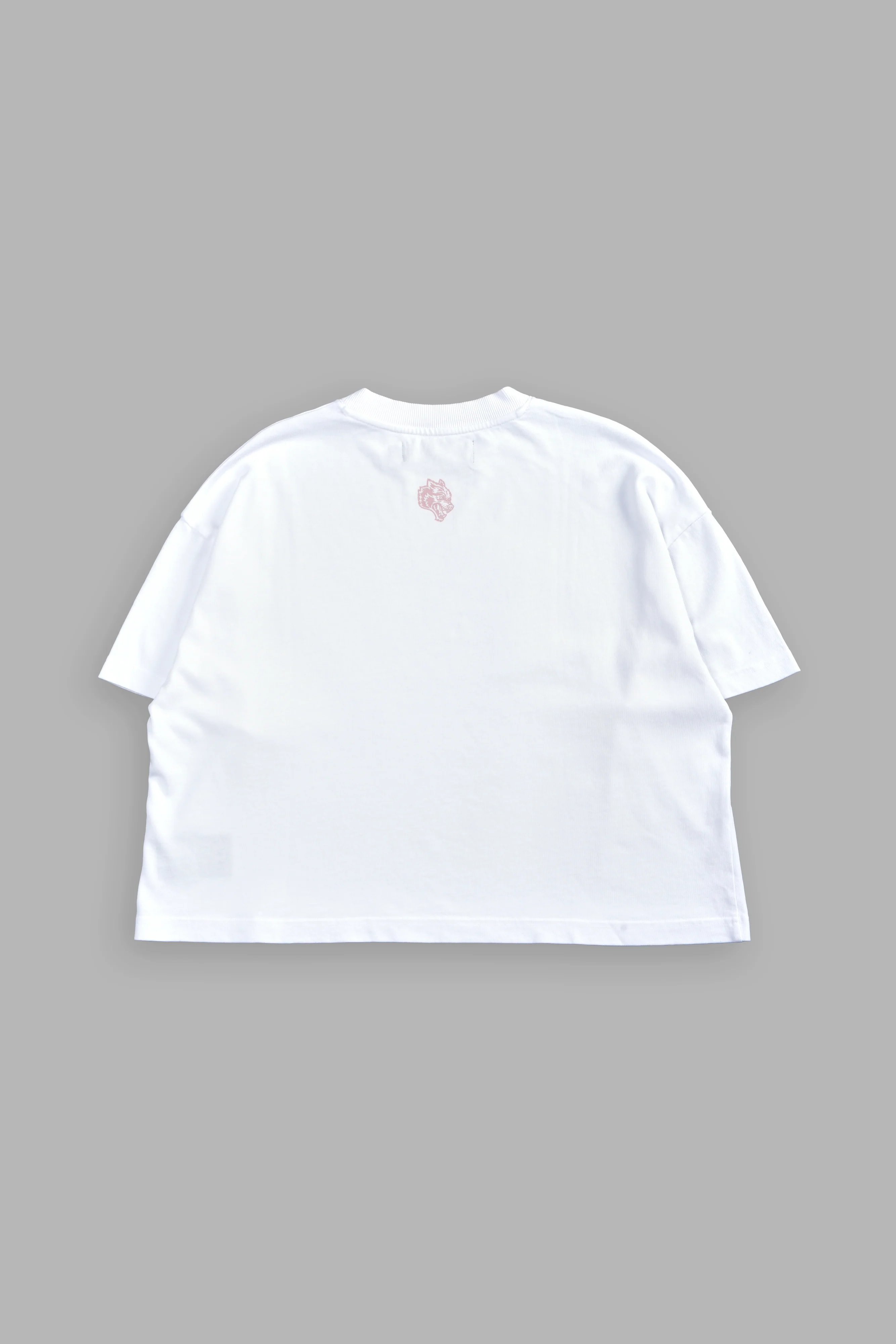 Del Amor Ultrawide "Premium" Crop Tee in White - Image 4