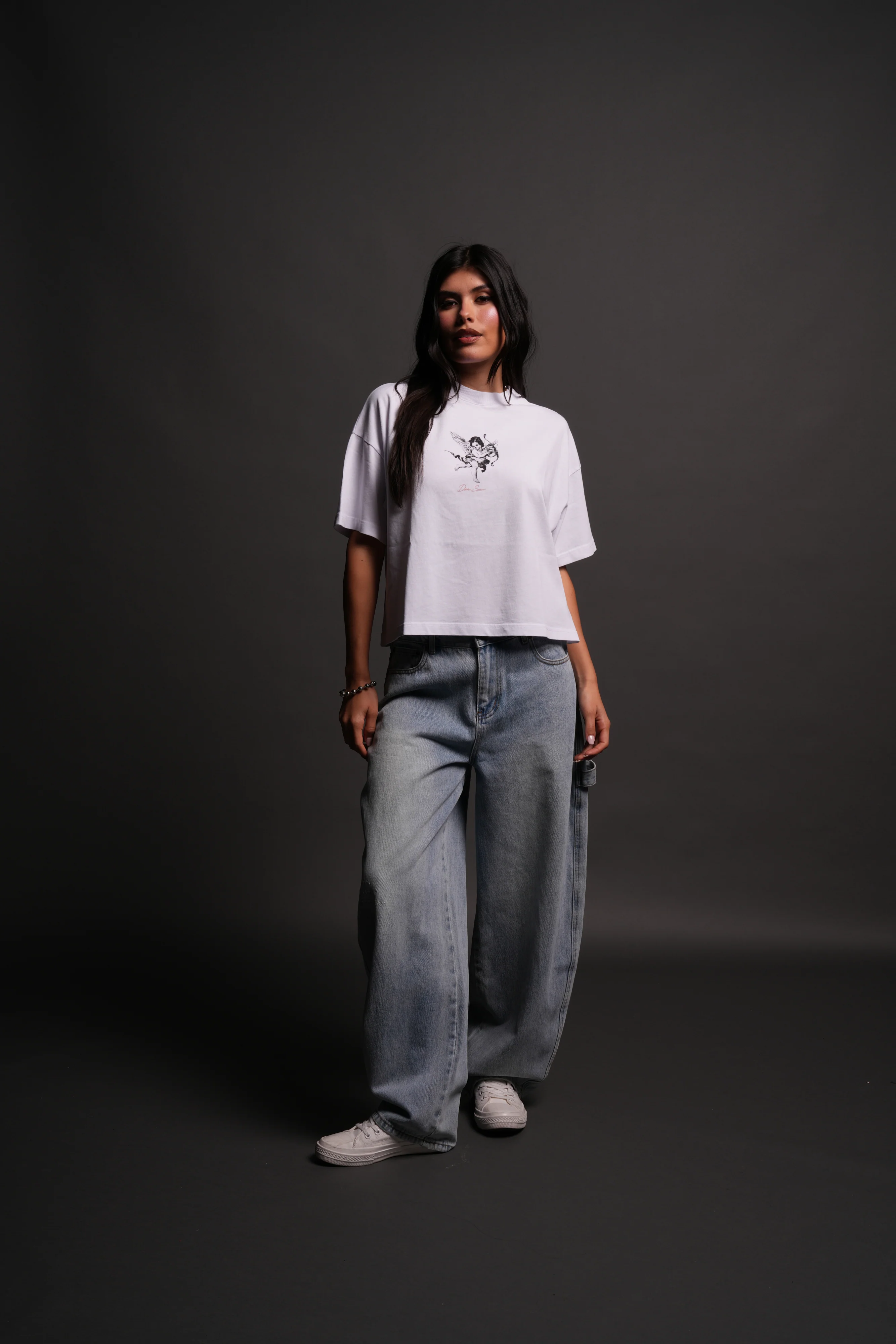 Del Amor Ultrawide "Premium" Crop Tee in White - Image 5