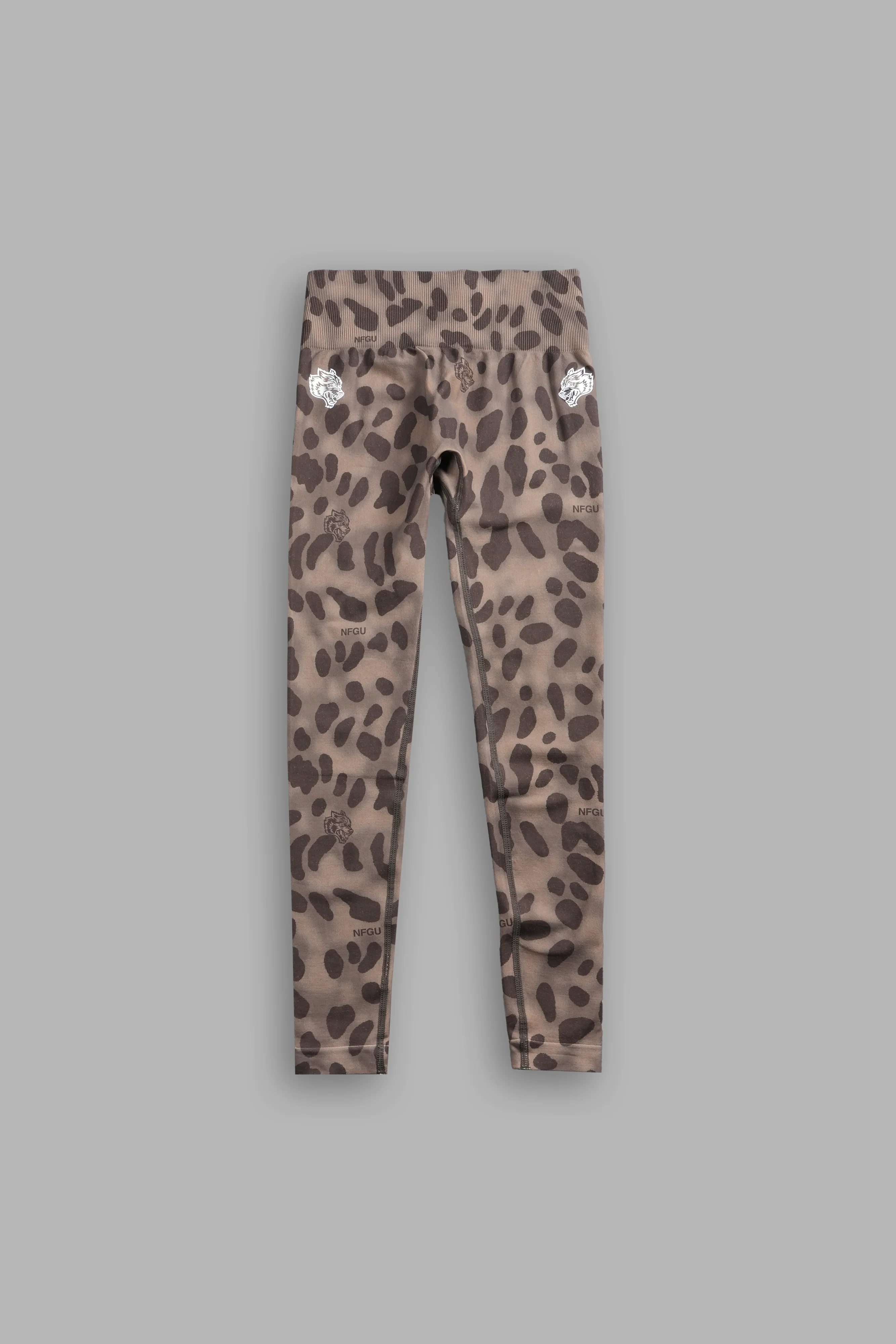 Dual "Skylar" Soft Seamless Leggings in Celeritas Morte - Image 5