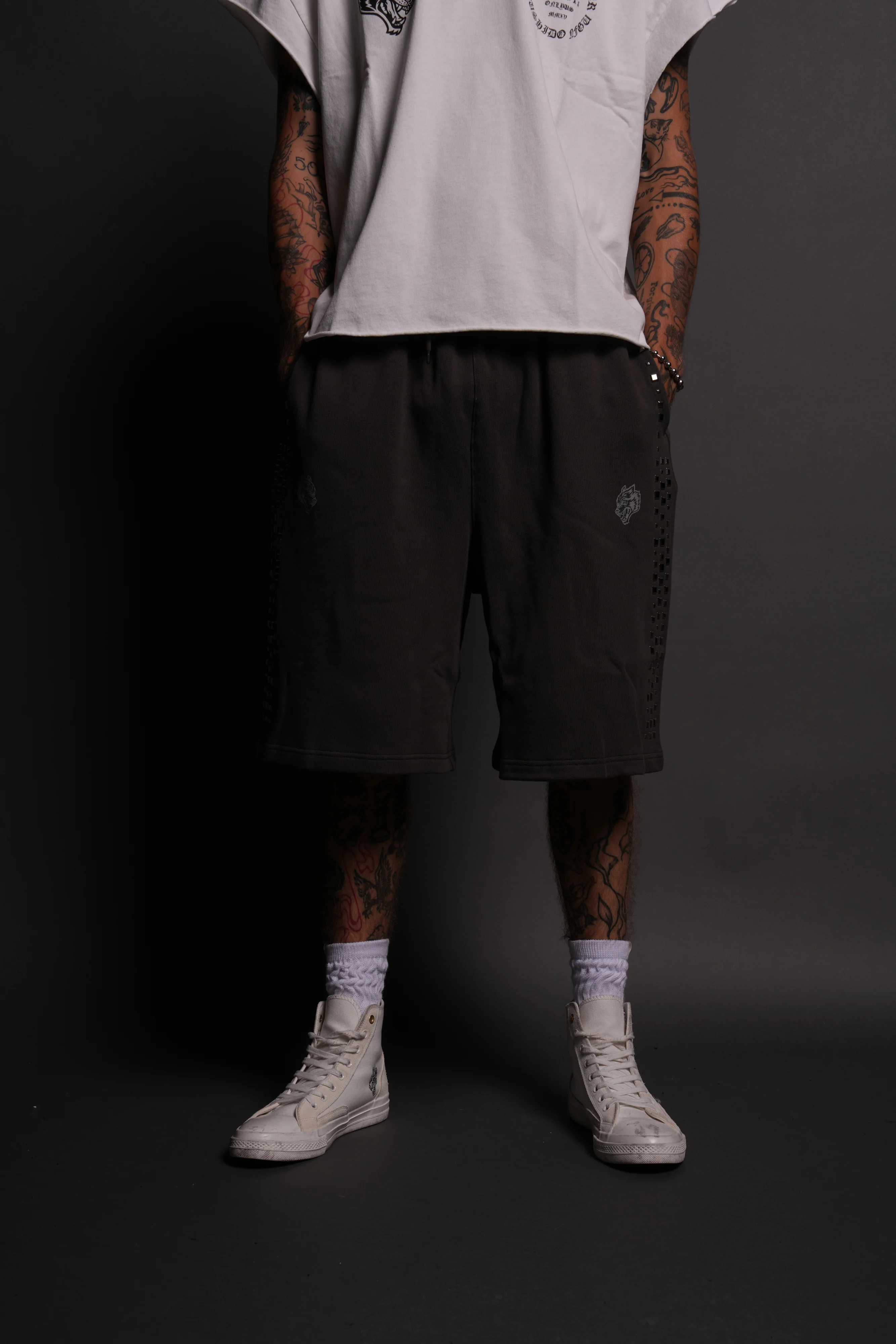 Dual Stud Oversized Osiris Sweat Shorts in Wolf Gray - Image 2