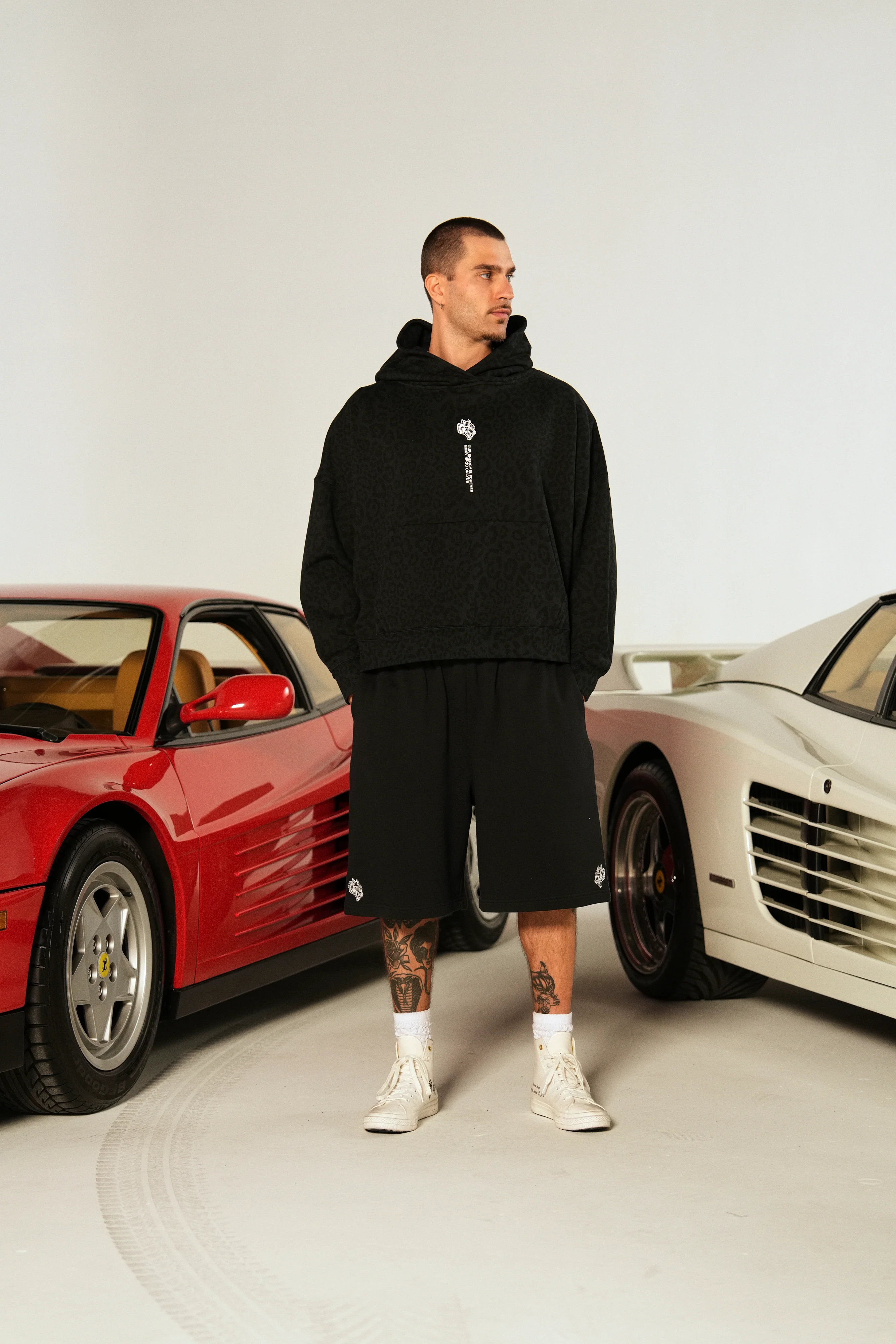 Dual Wolf Oversized Osiris Sweat Shorts in Black - Image 2