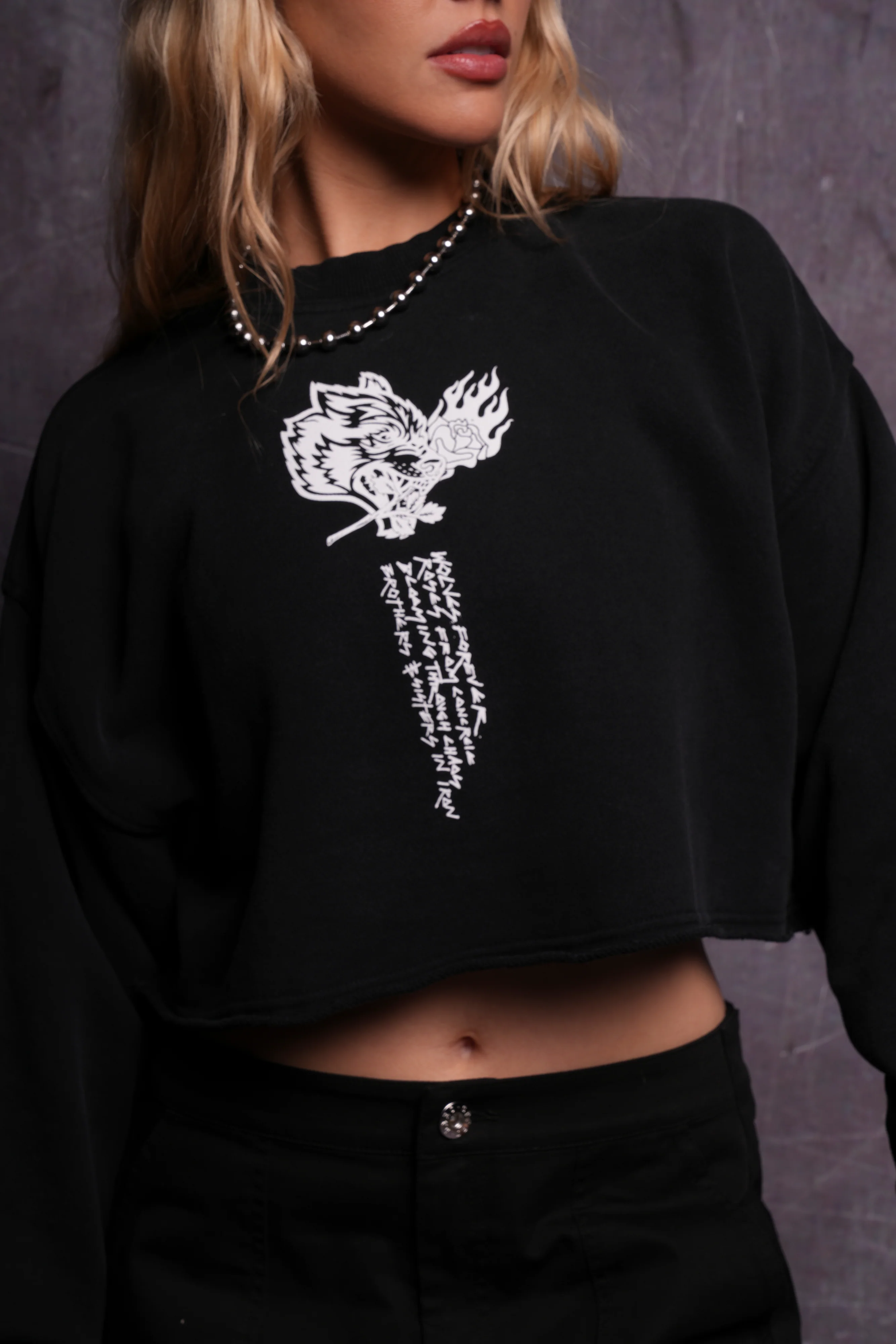 Eternal Fire London (Cropped) Crewneck in Black - Image 6