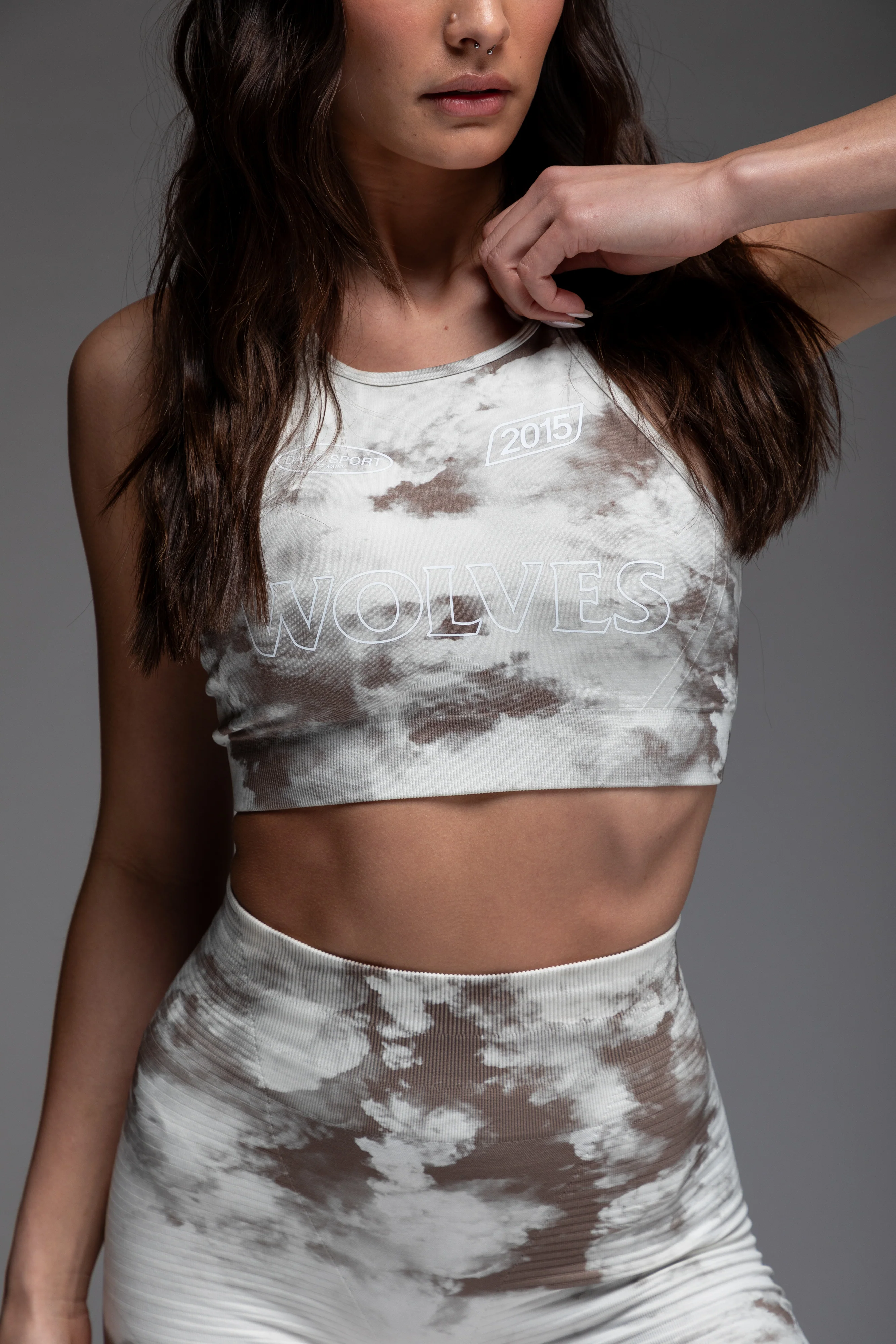 Faster "Everson Seamless" High Neck Bra in Stone Ghost Clouds - Image 6