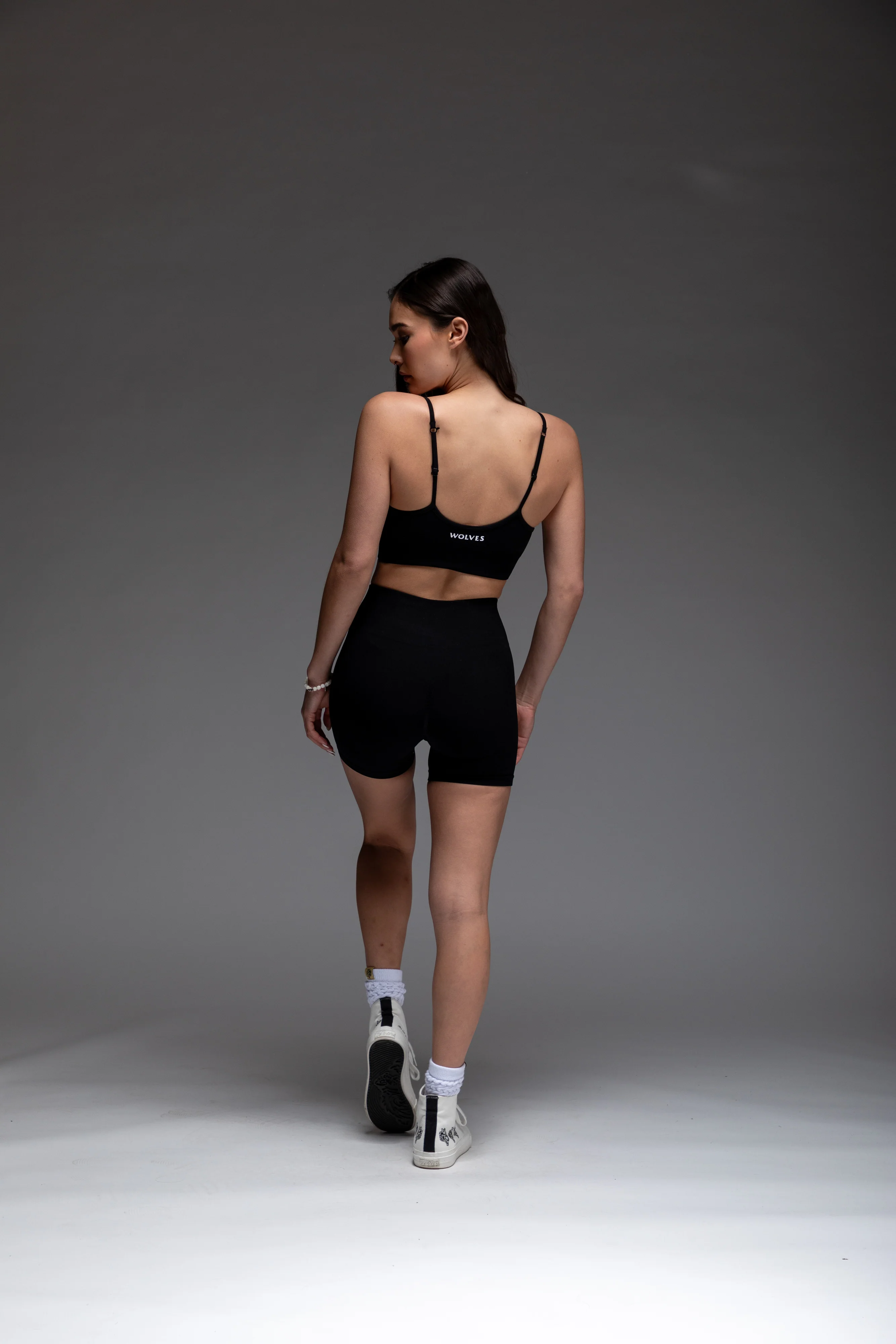 Faster "Everson Seamless" Sports Bra in Black - Image 6