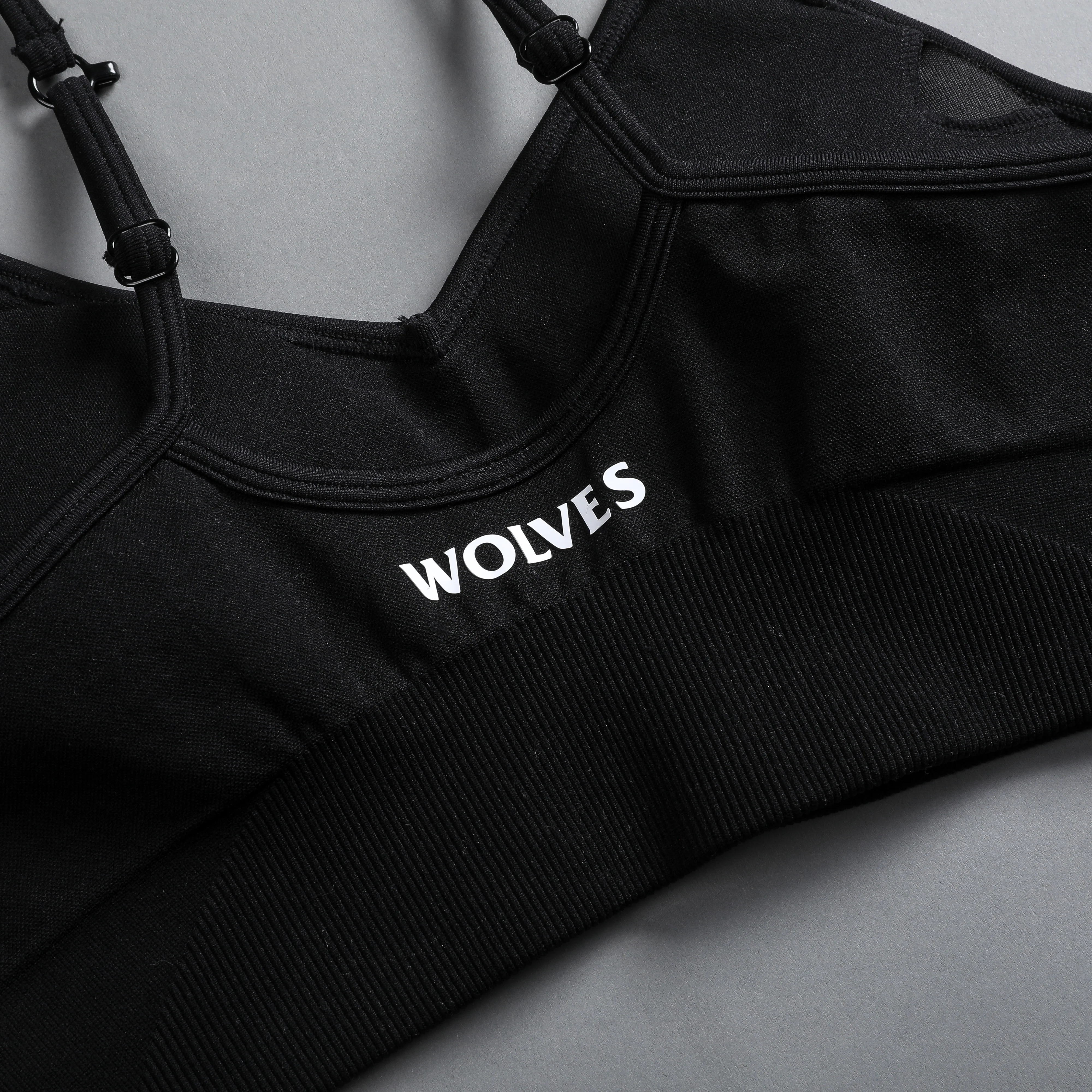 Faster "Everson Seamless" Sports Bra in Black - Image 9