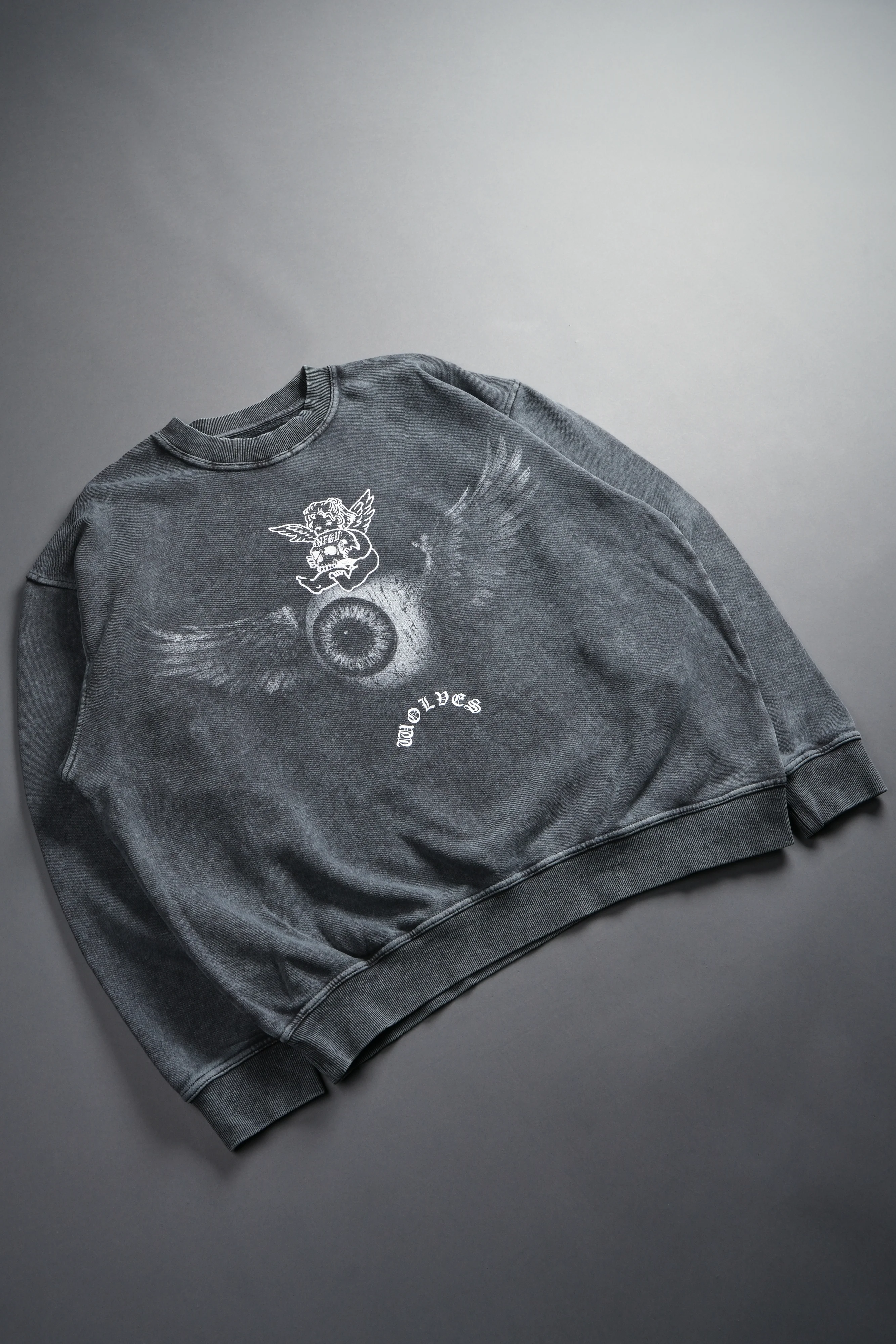 Flight Club London Crewneck in Wolf Gray - Image 7