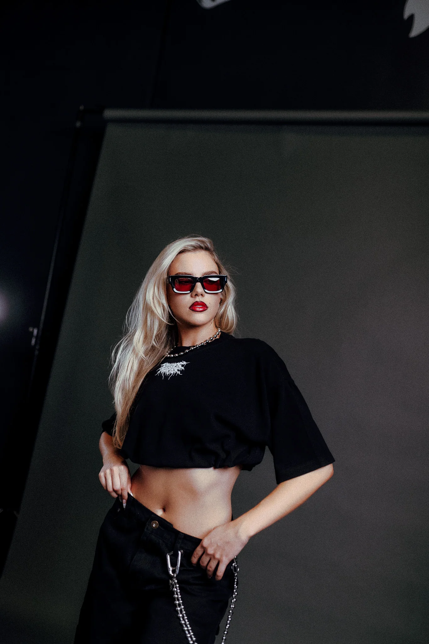 Forged From Iron Bungee Cropped Tee in Black