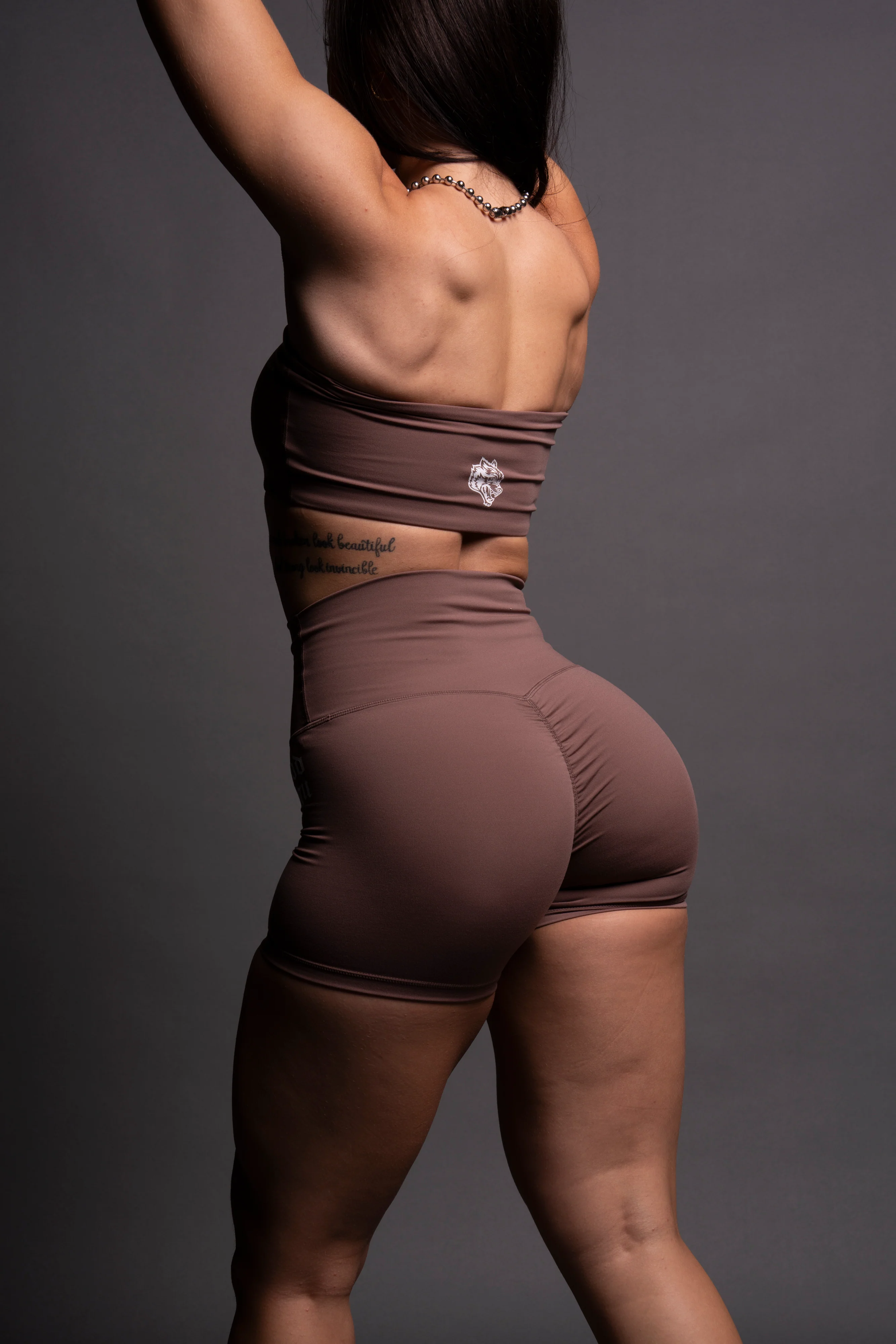 Guidance "Energy" Pump Shorts in Shadow Mauve - Image 9