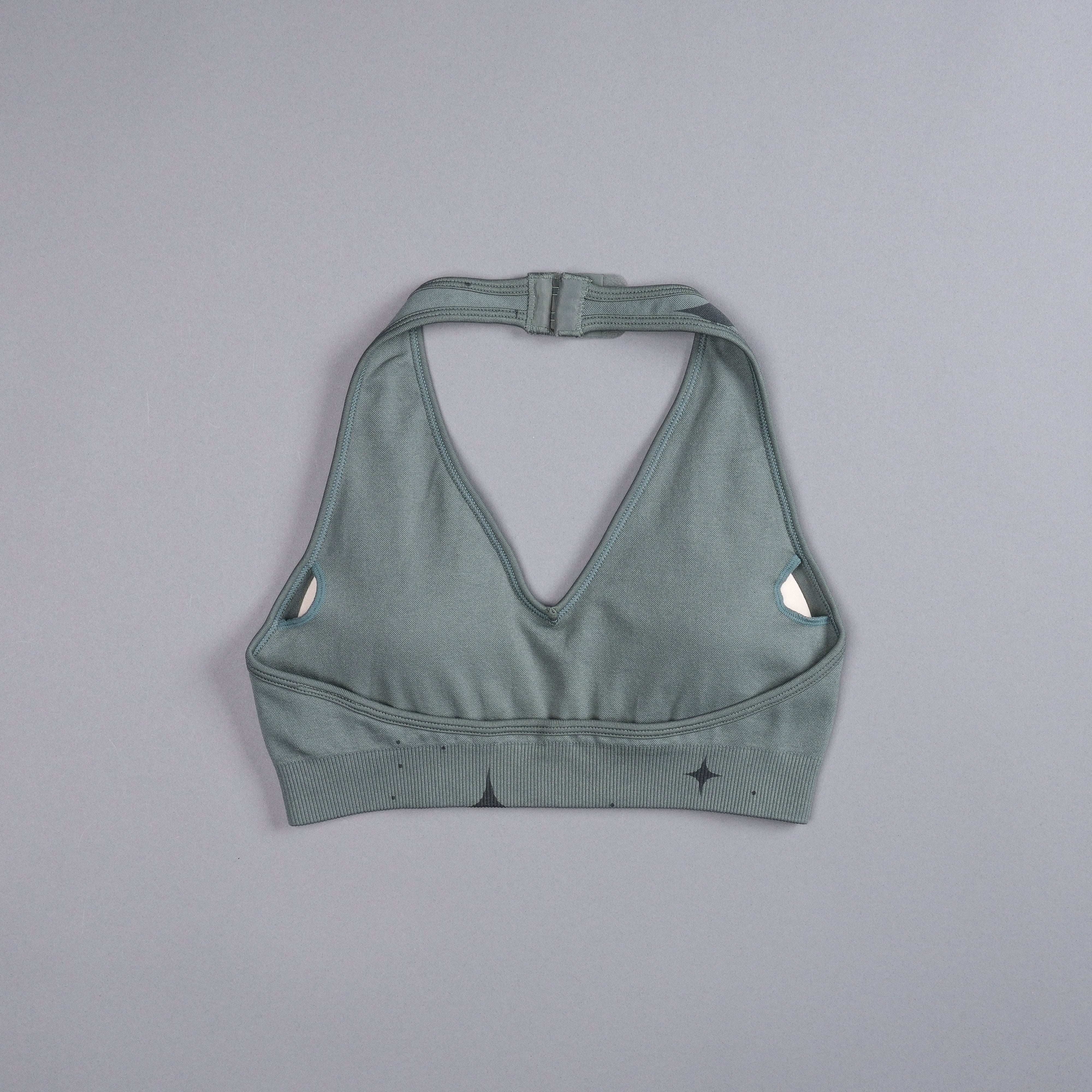 Hardcore "Everson Seamless" Halter Bra in Greek Stone Starry Night - Image 4