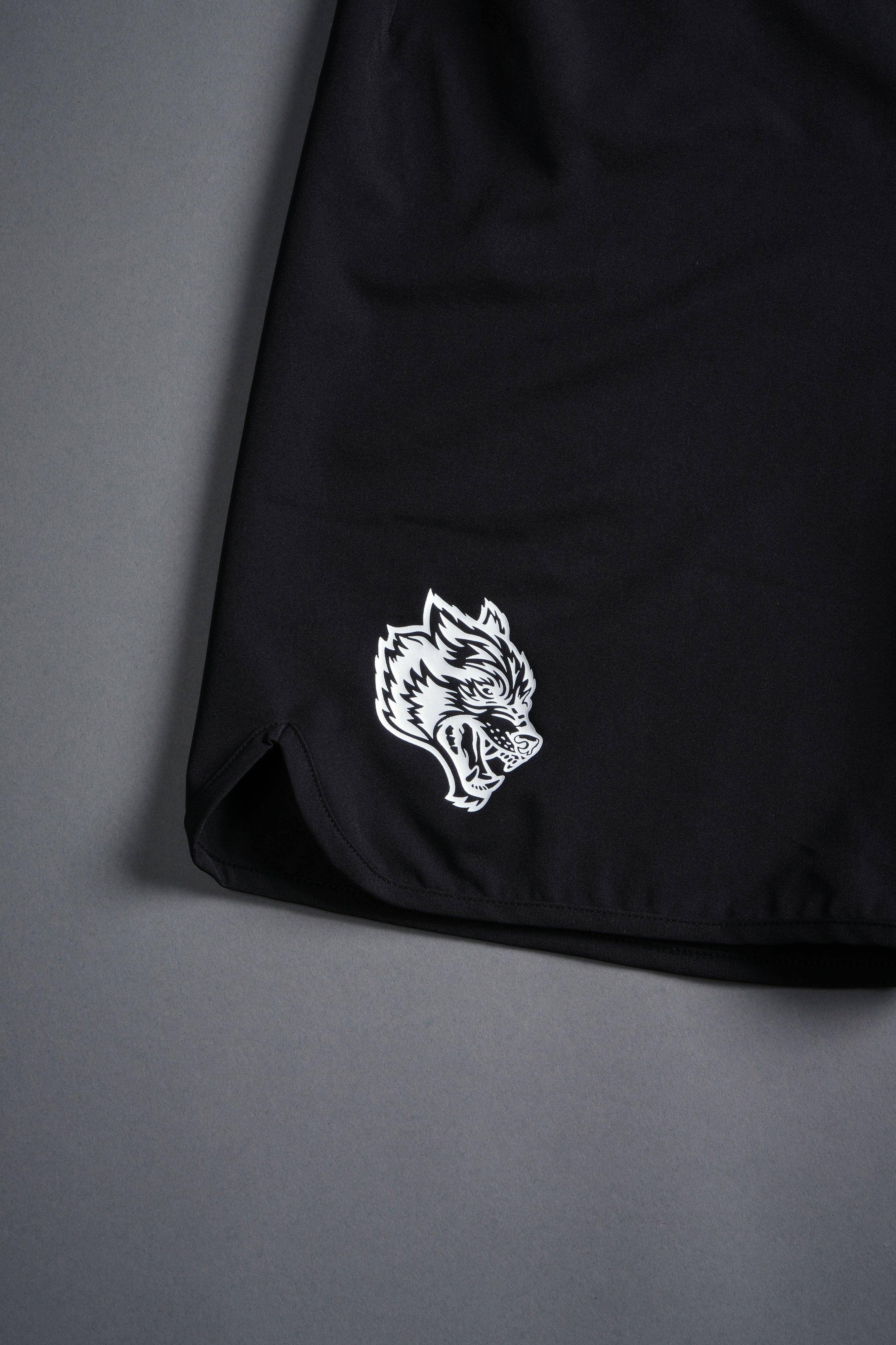Harley-Davidson Wolves Board Shorts in Black - Image 5