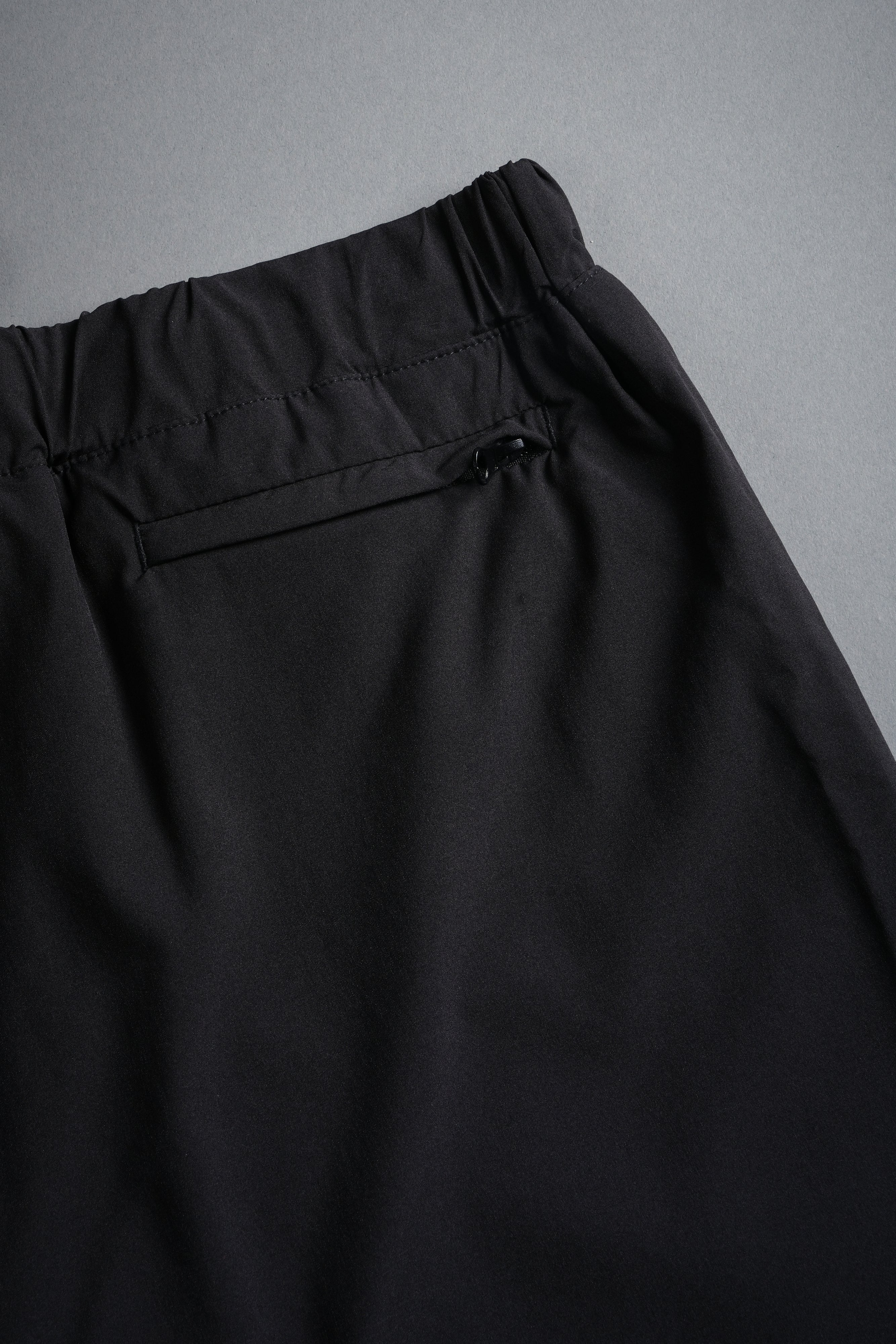 Harley-Davidson Wolves Compression Shorts in Black - Image 11