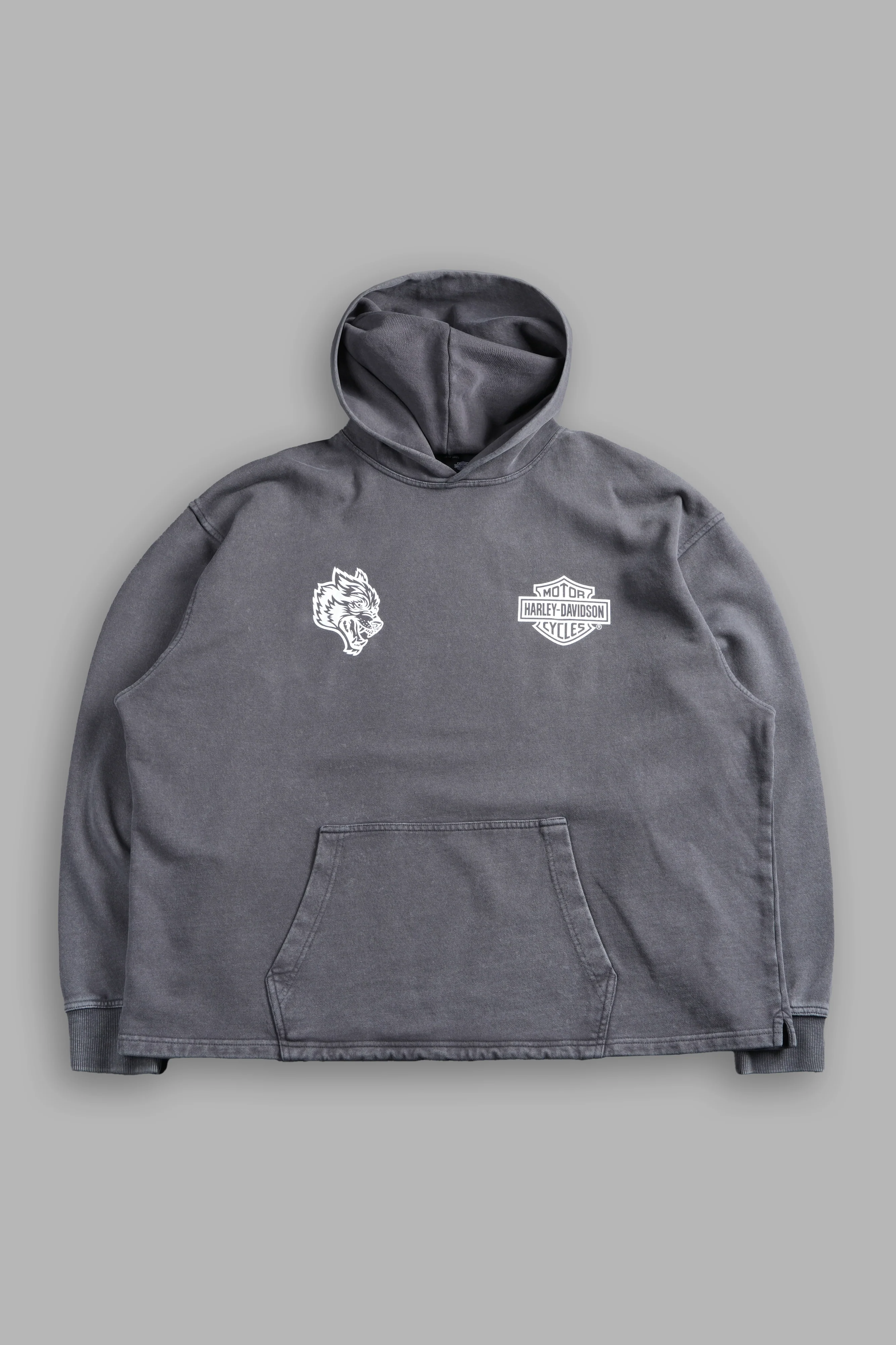 Harley-Davidson Wolves "Moaty" Hoodie in Slate Gray - Image 3