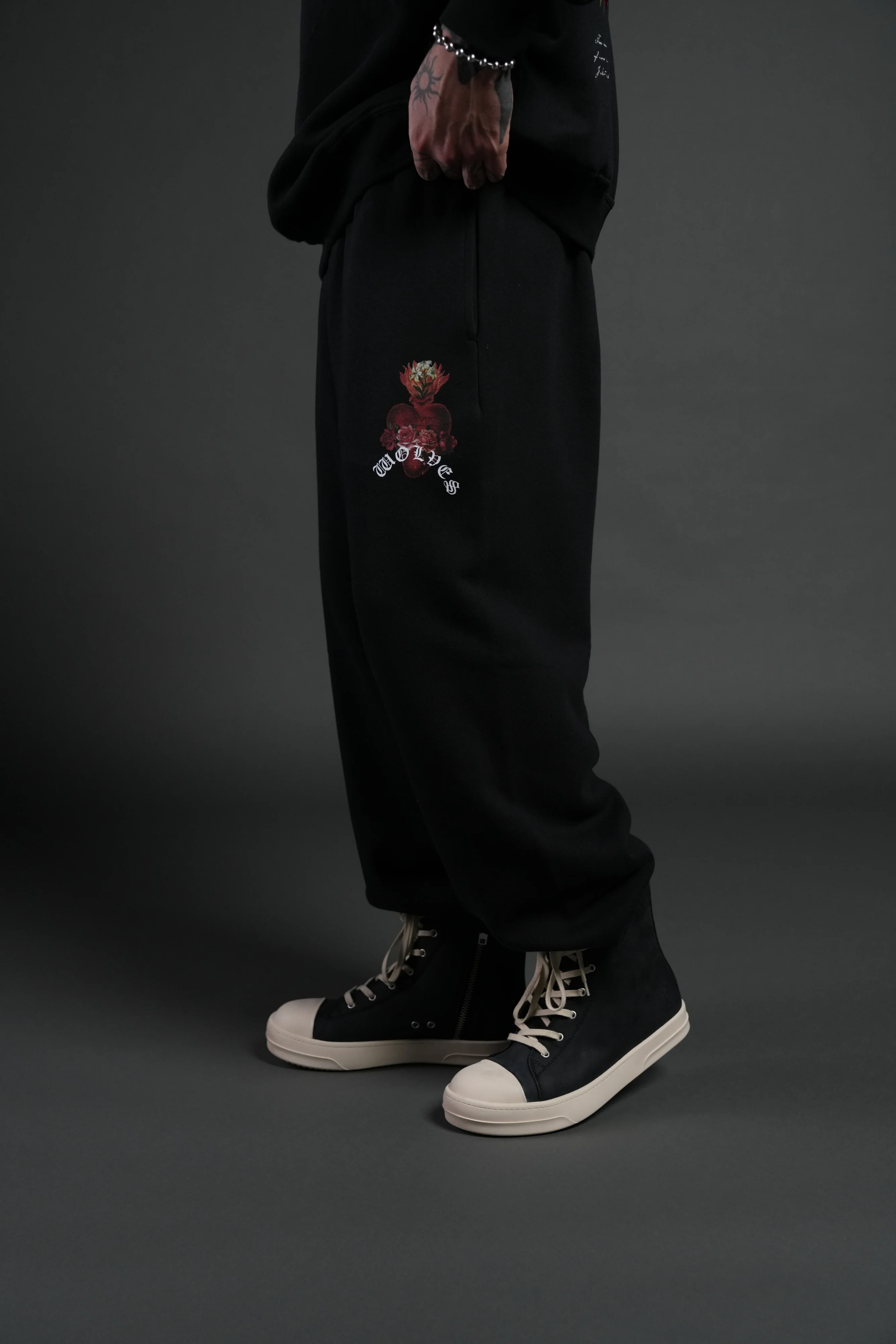 Heart Oath Unisex Lightweight Lounger Sweat Pants in Black - Image 4