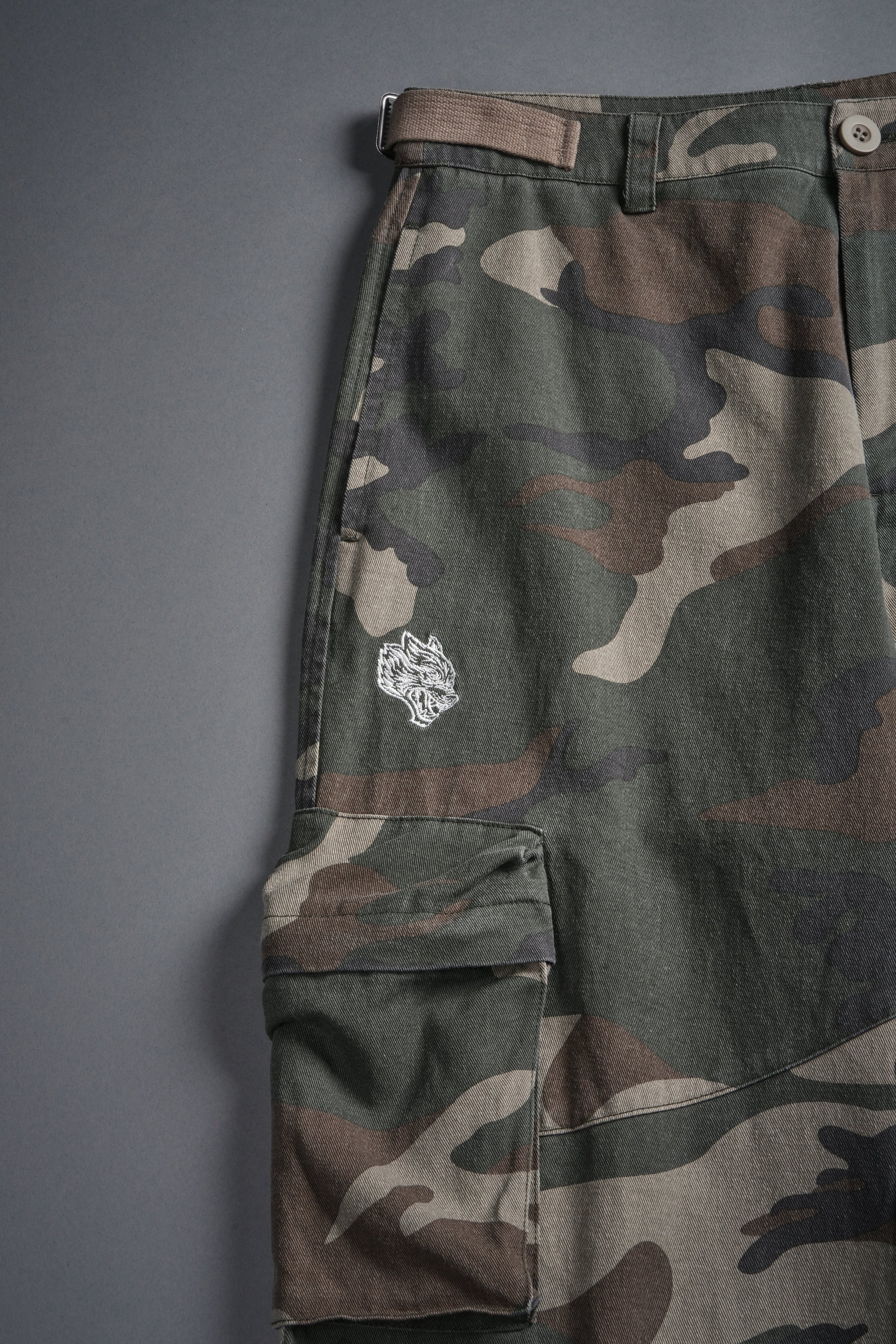 Hellbound Duke Cargo Pants in DSVD Green Camo - Image 11