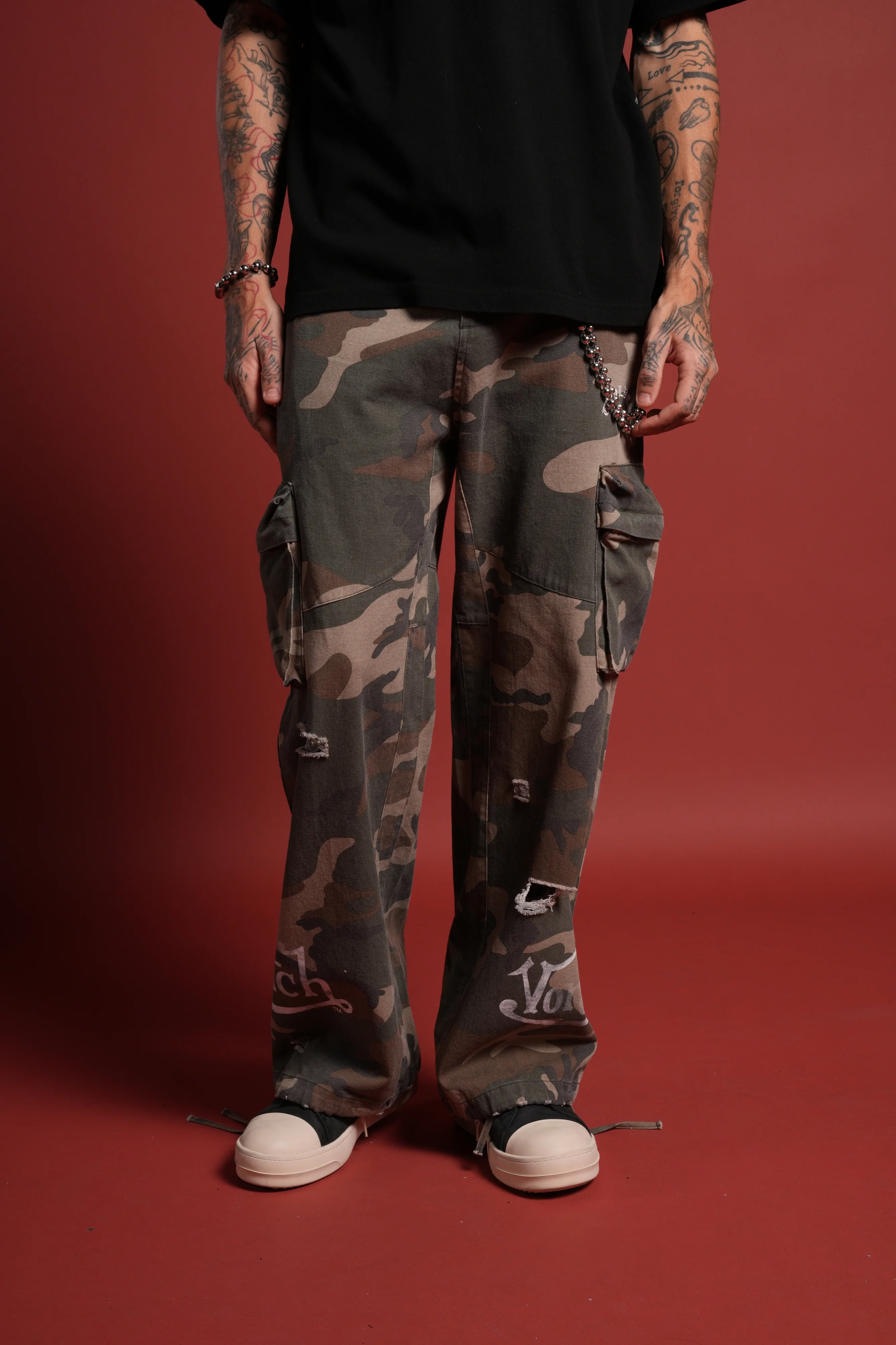 Hellbound Duke Cargo Pants in DSVD Green Camo - Image 2