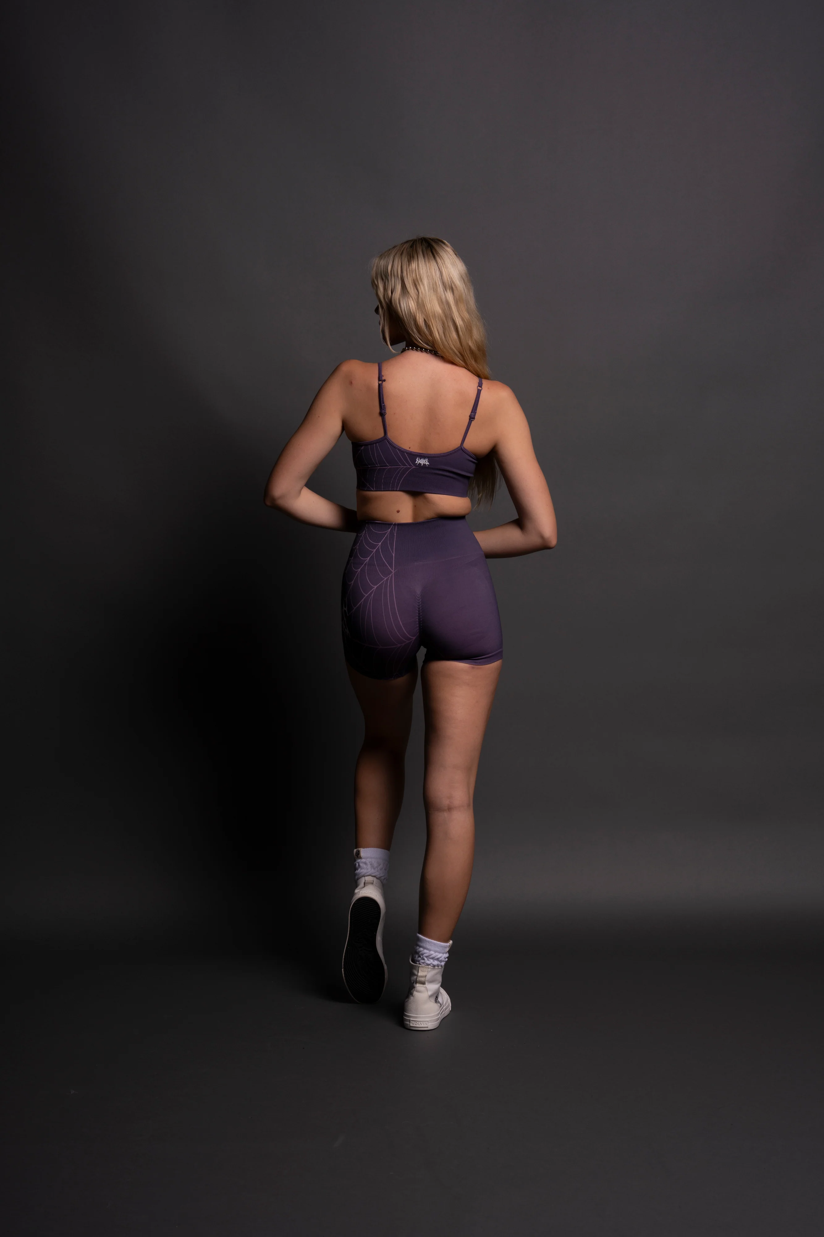 Hesh "Everson Seamless" Sports Bra in Purple Night Web - Image 7