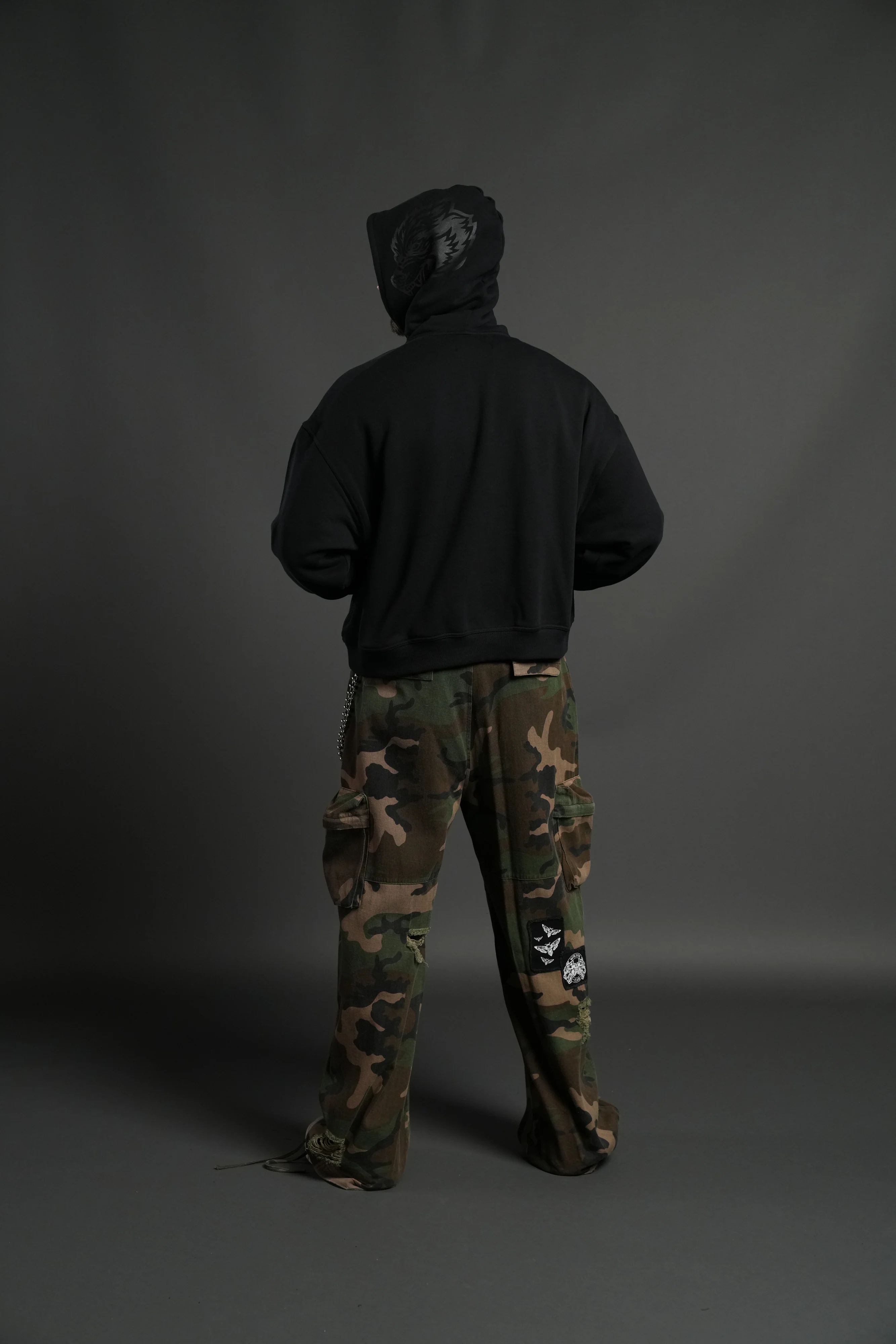 Inner Wolf Vex Double Zip Hoodie in Black - Image 10