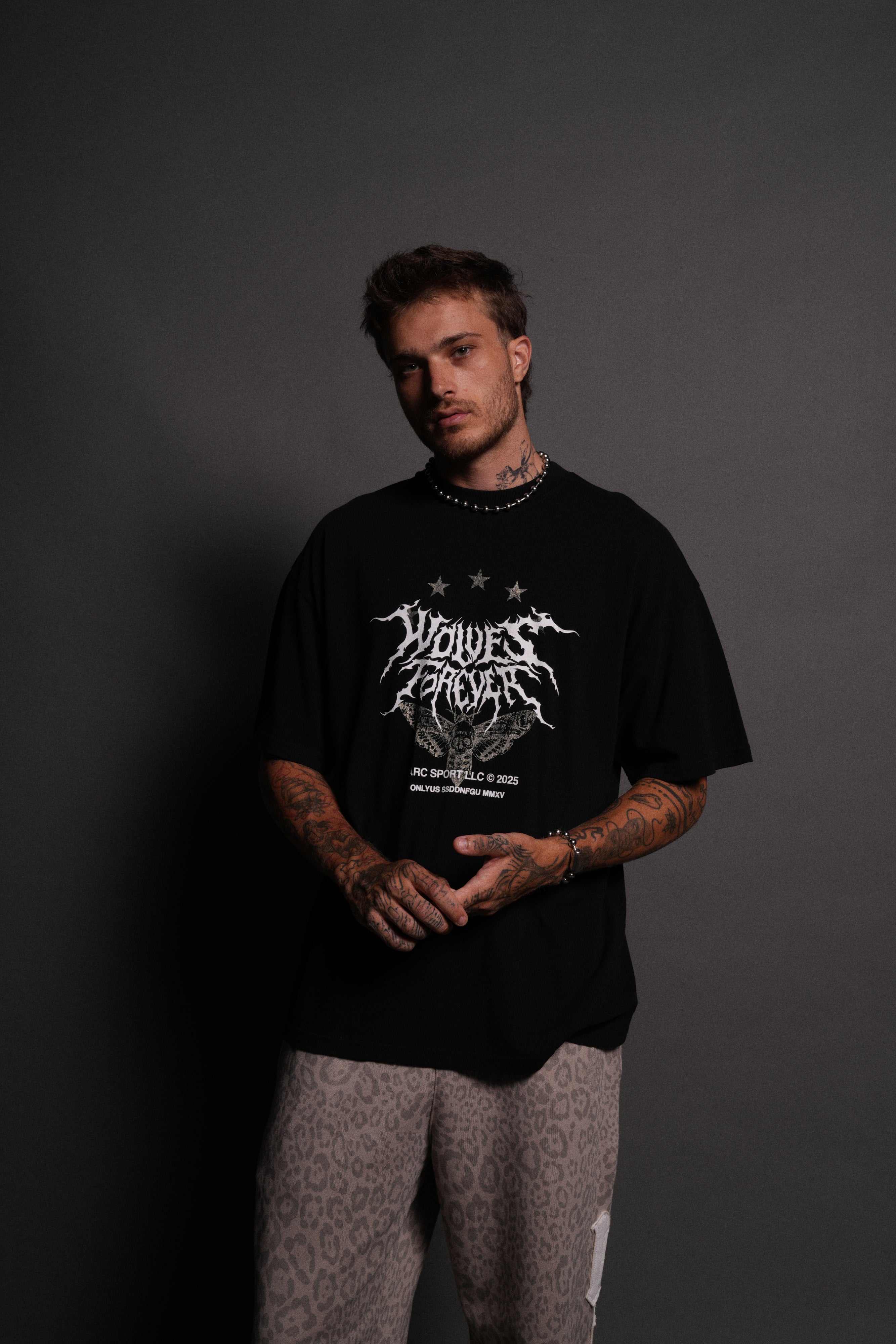 Iron Pack "Premium" Oversized Tee in Black - Image 2