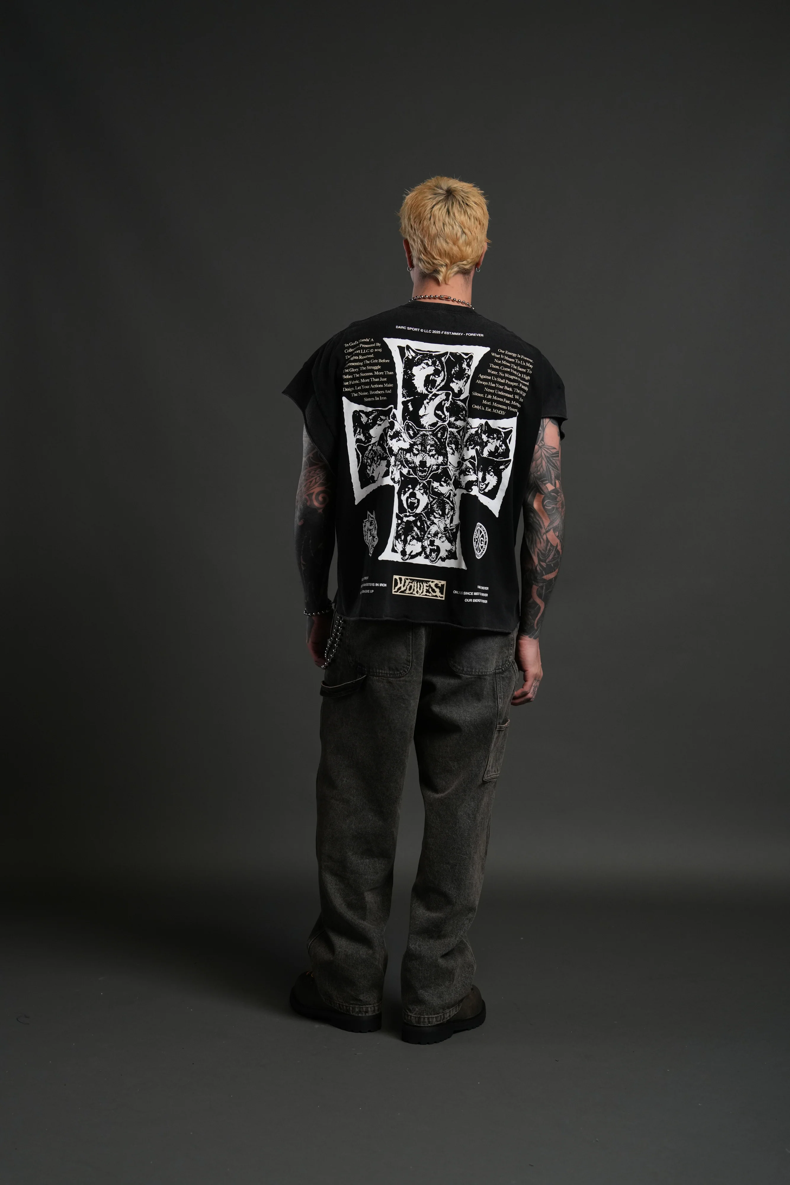 Iron Wolf Pack Grunge Cut-Off Tee in Black - Image 6