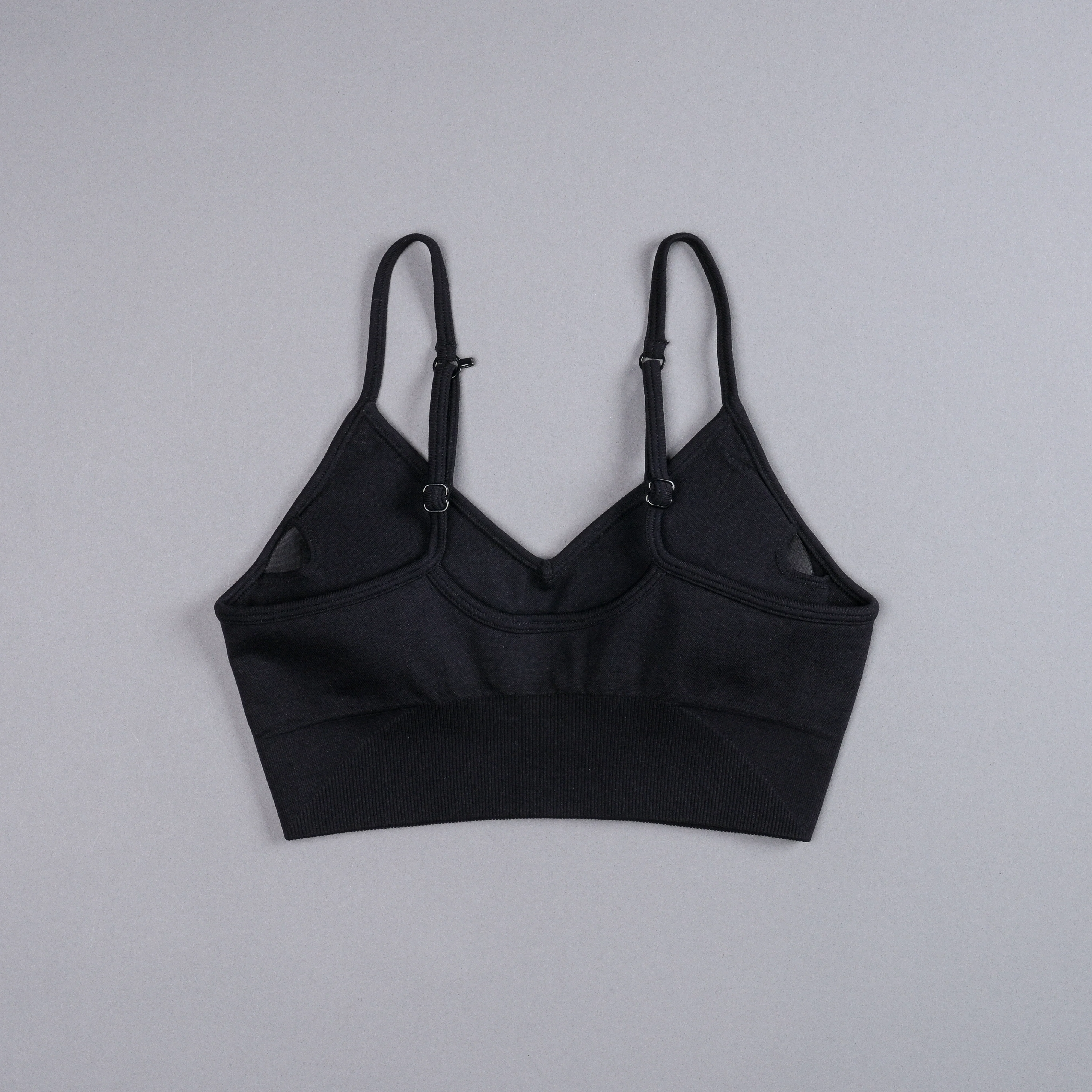 IYKYK Everson Seamless "Sports" Bra in Black - Image 4