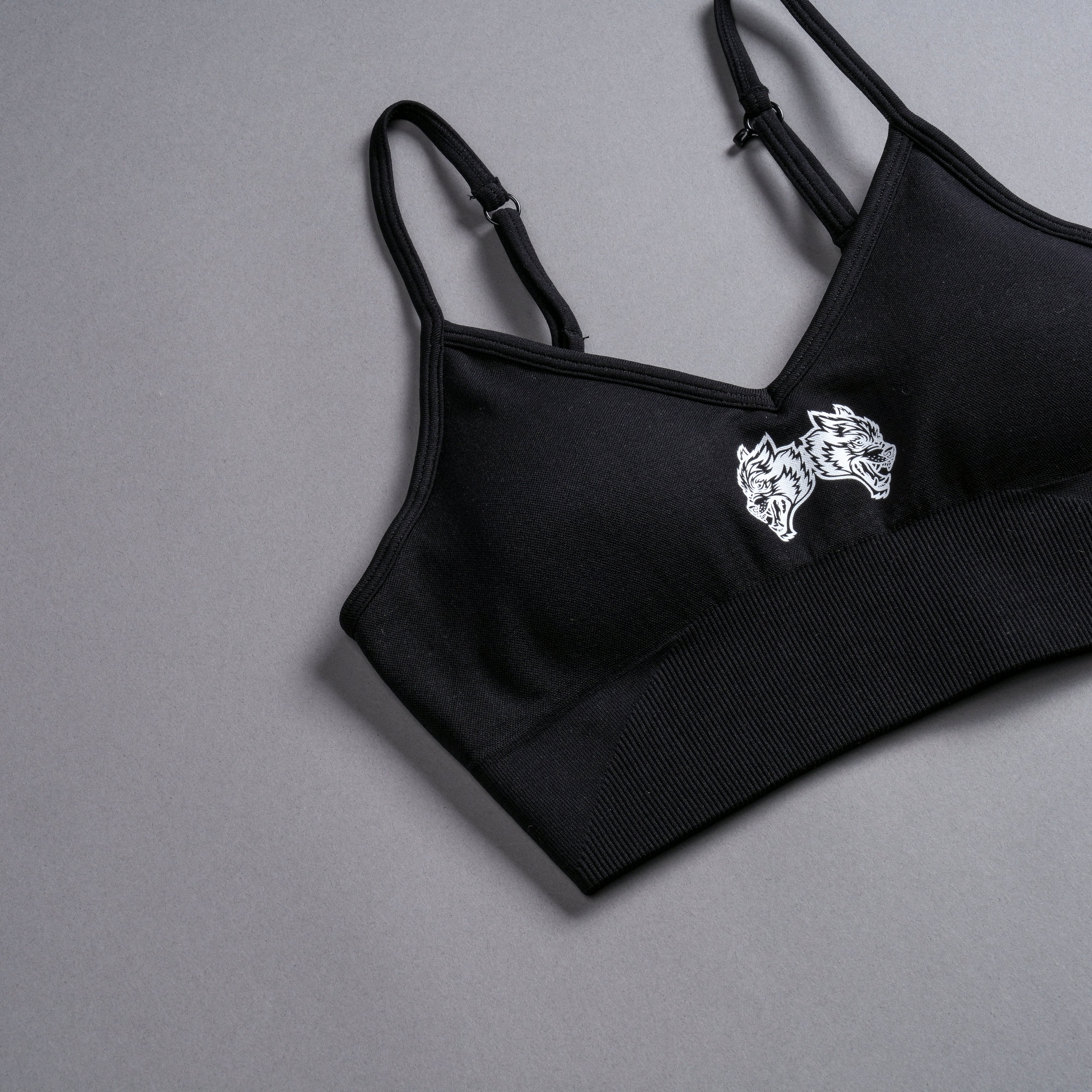 IYKYK Everson Seamless "Sports" Bra in Black - Image 7