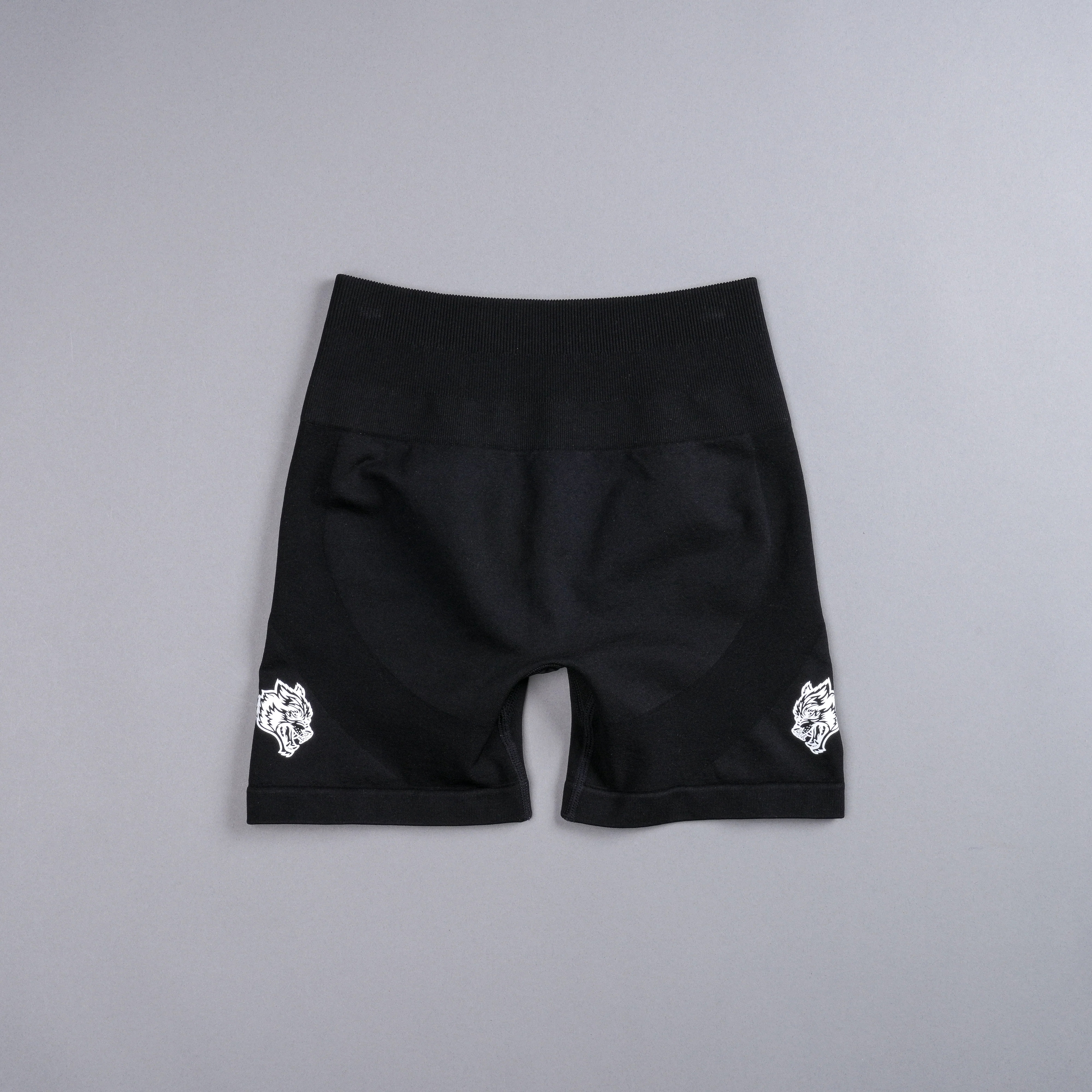 IYKYK Everson Seamless "Training" Shorts in Black - Image 3