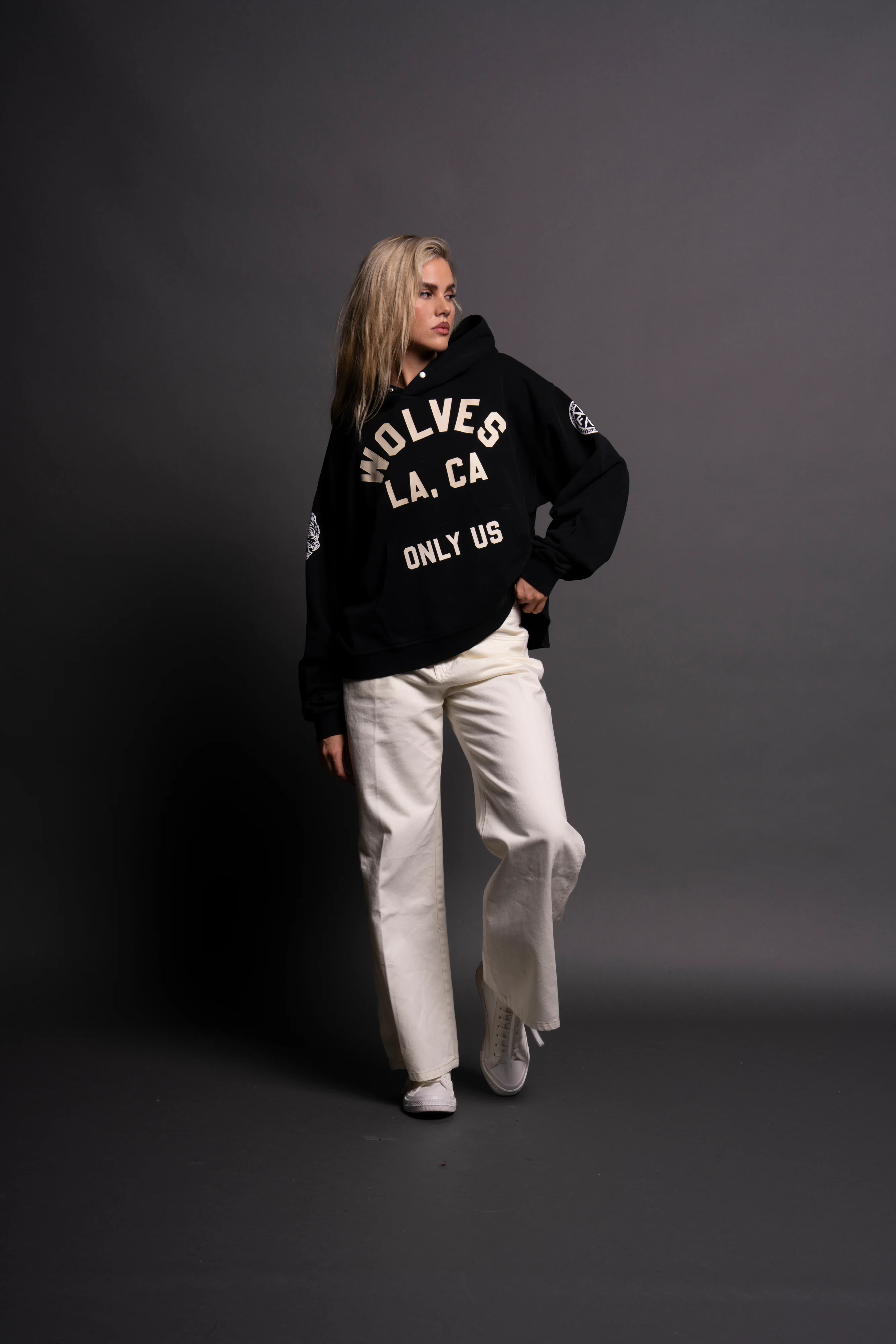 LA Wolves League "Box Cut" Hoodie in Black - Image 4