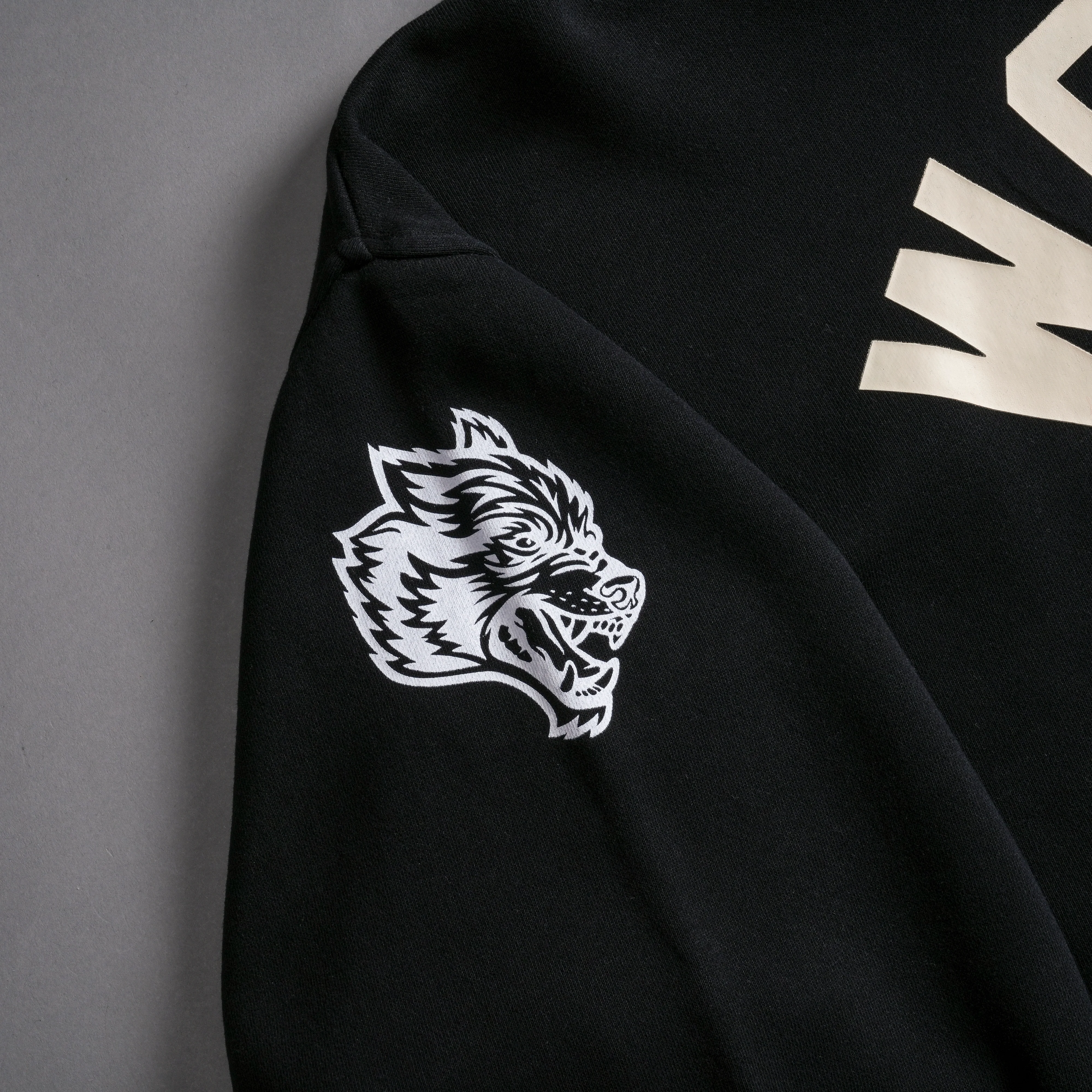 LA Wolves League "Box Cut" Hoodie in Black - Image 5