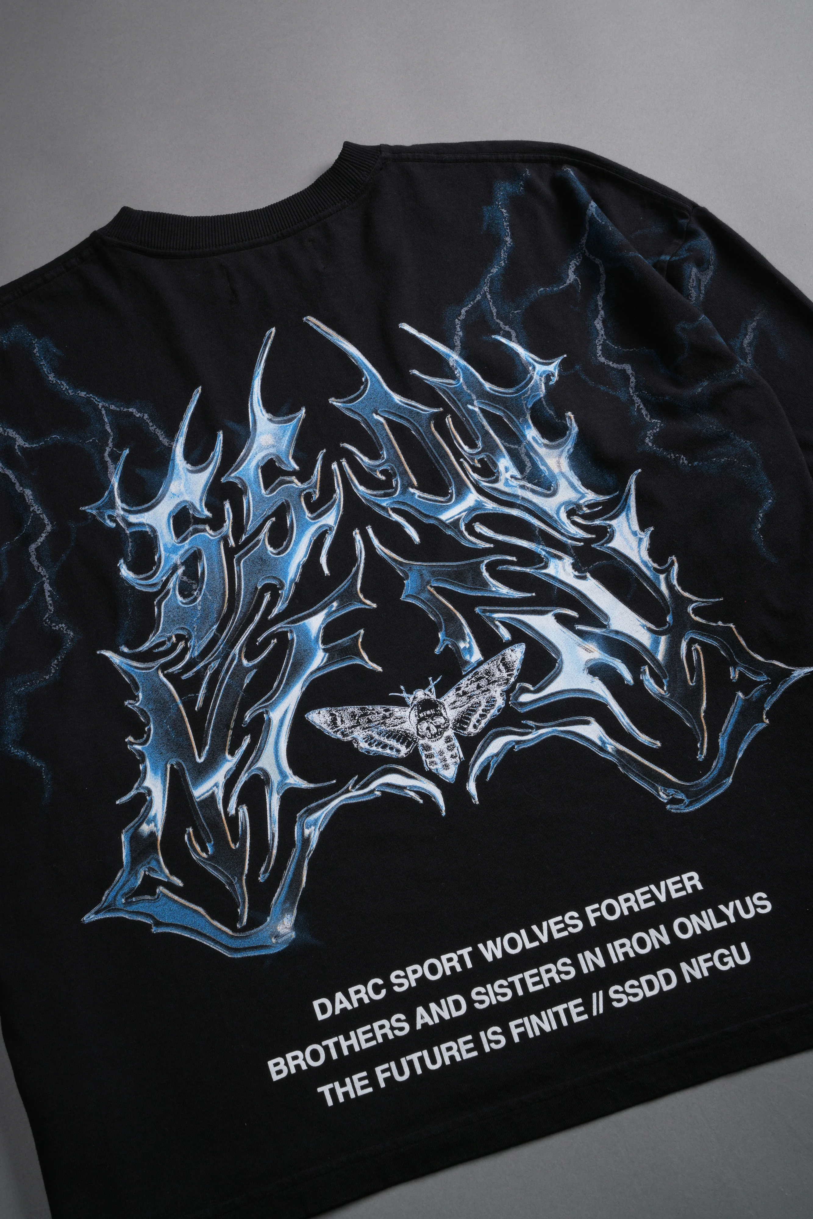 Lightning Strike Grunge "Box Cut" Tee in Black - Image 8