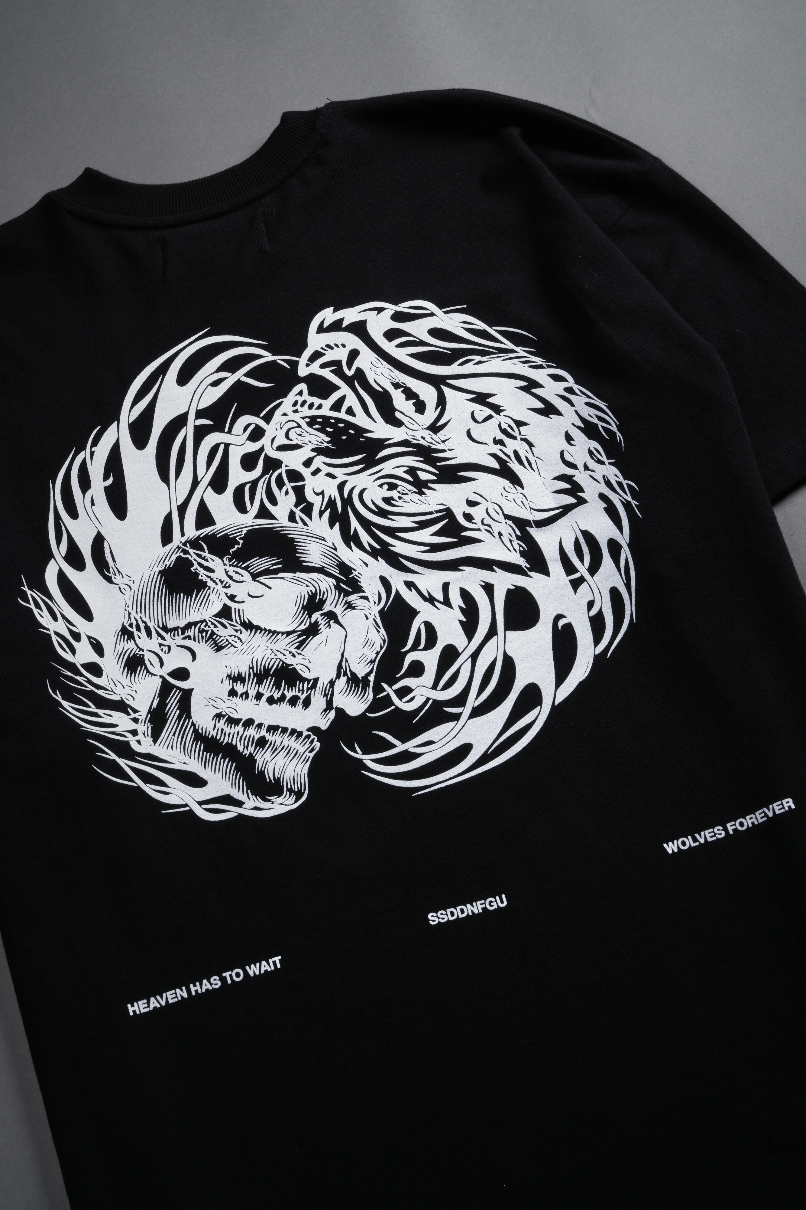 Live Or Die NFGU Premium Oversized Tee in Black - Image 4