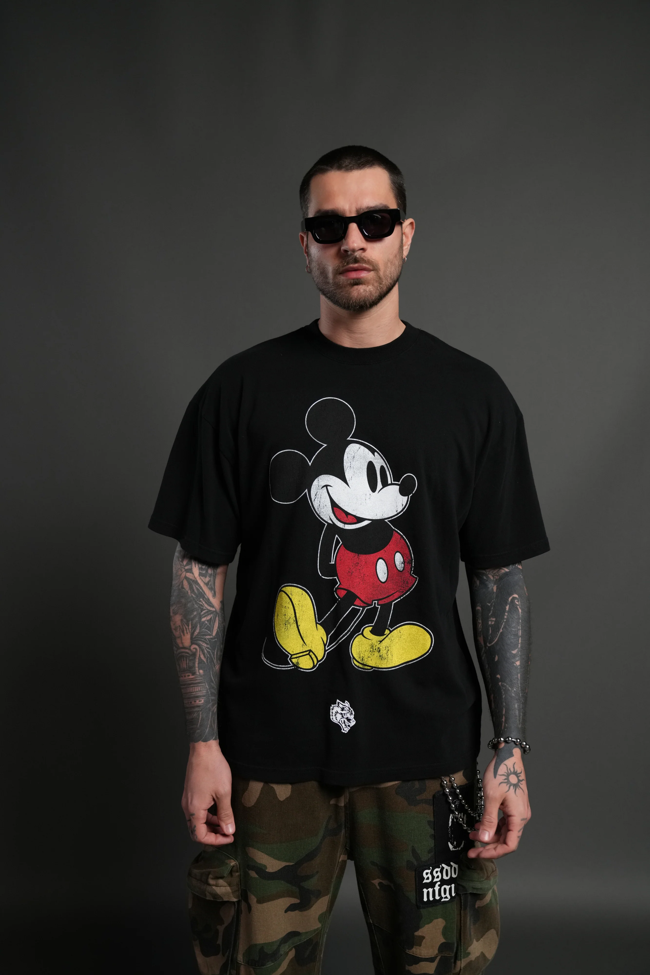 Mickey Mouse Premium Oversized Tee in Black - Image 4