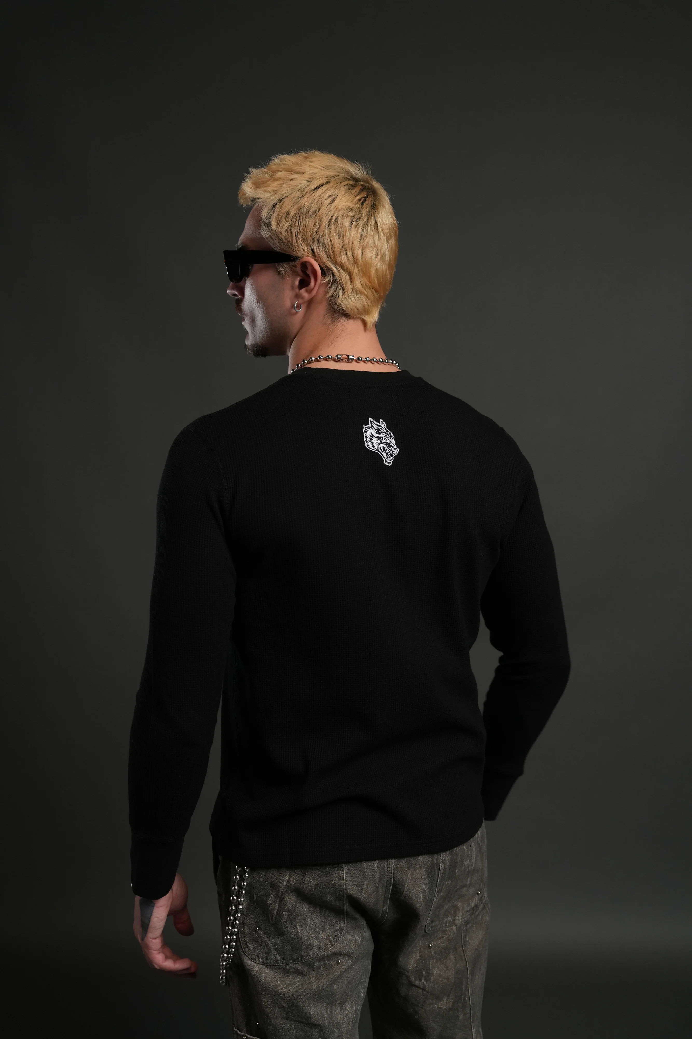 Midnight Wolves Lightweight Thermal in Black - Image 2