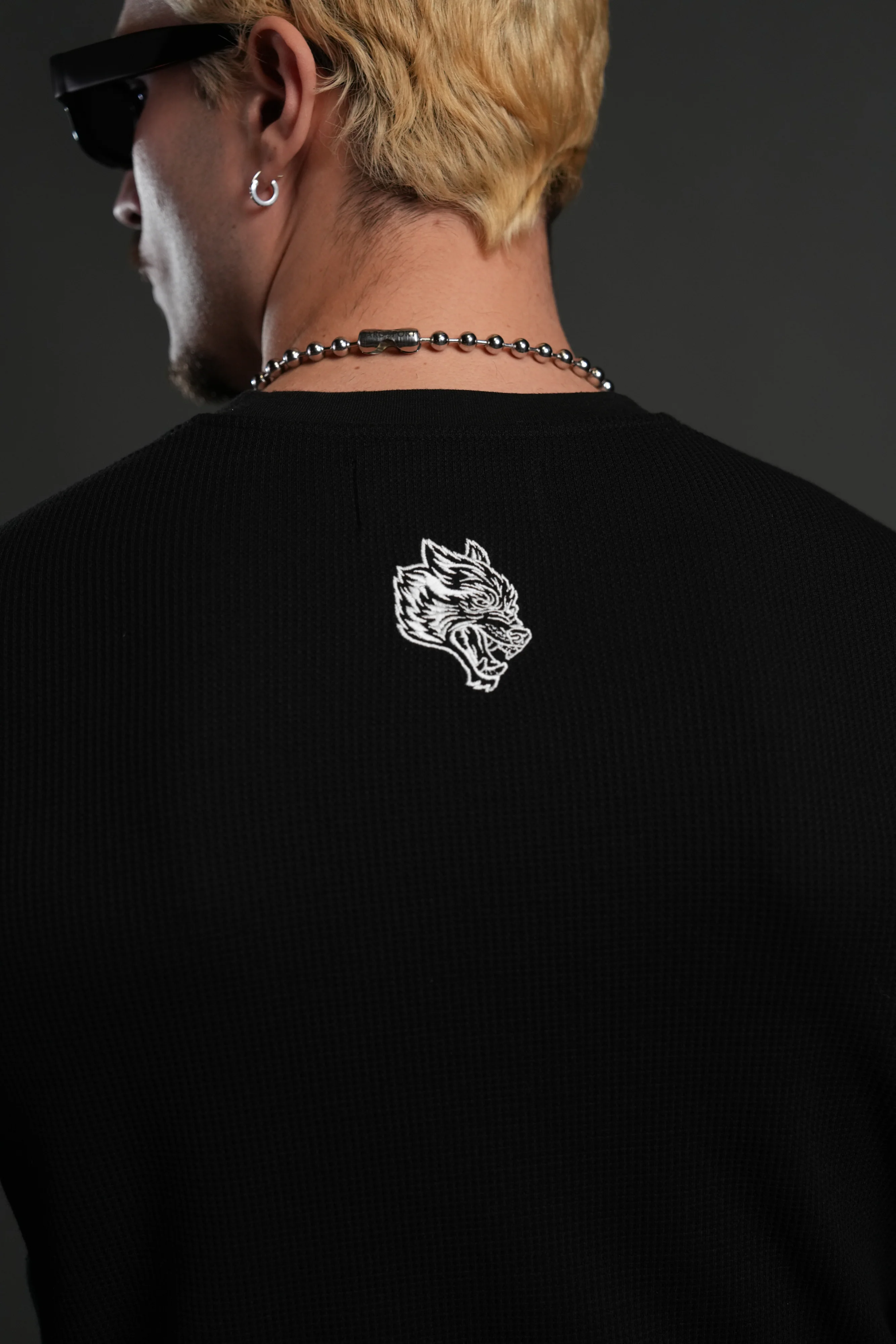 Midnight Wolves Lightweight Thermal in Black - Image 5