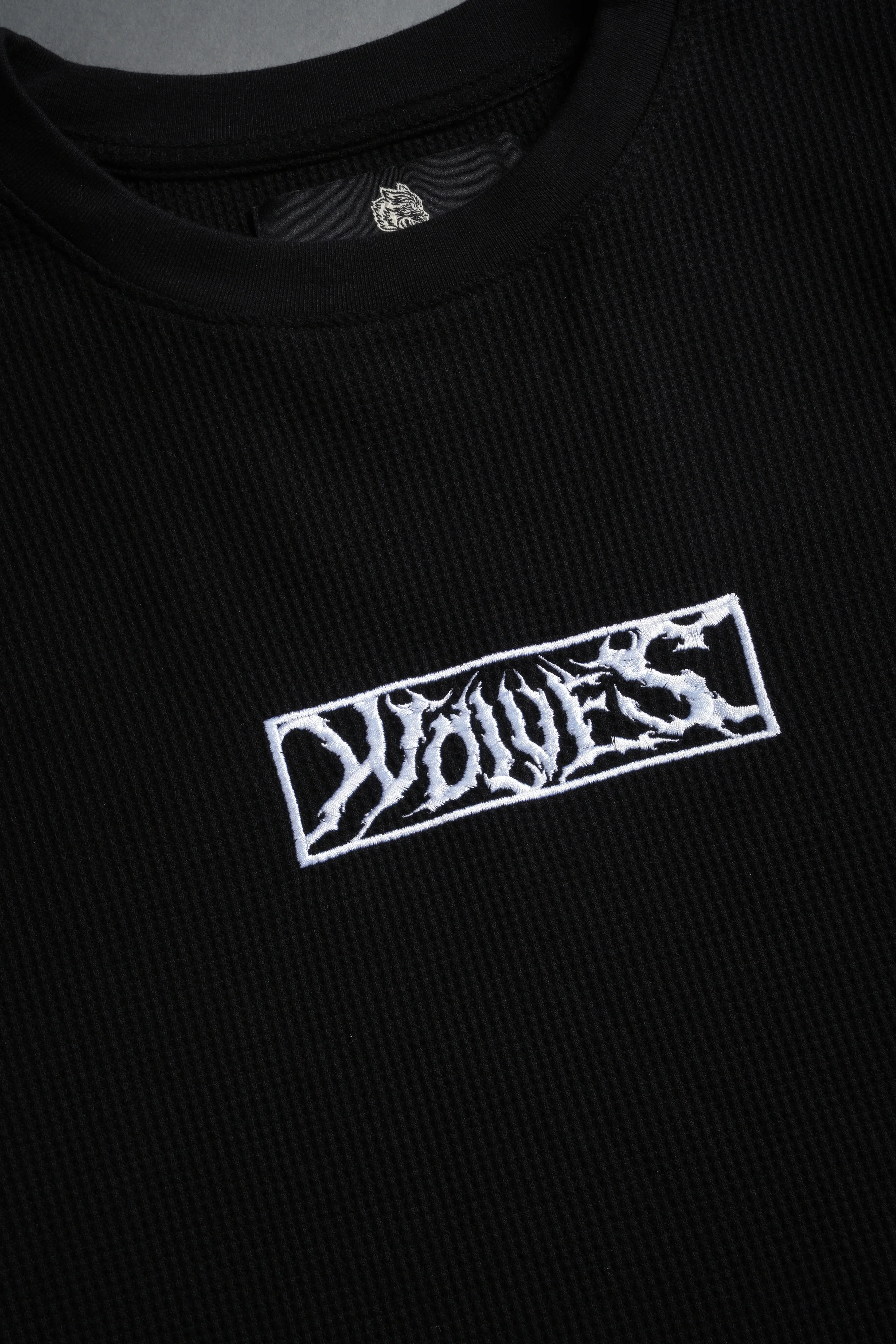 Midnight Wolves Lightweight Thermal in Black - Image 7