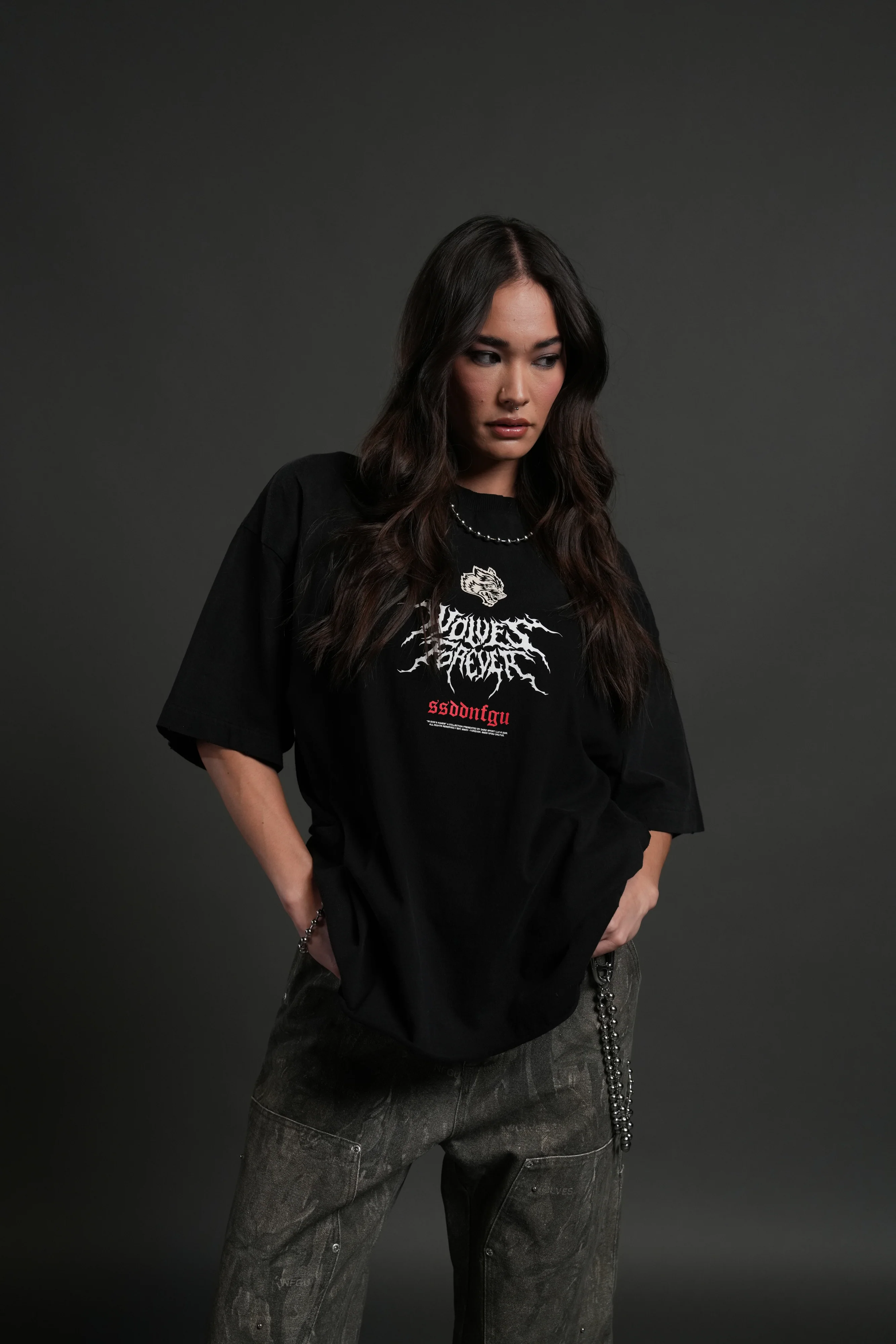 Mori Rose Distressed Grunge Tee in Black Drift Wash - Image 9
