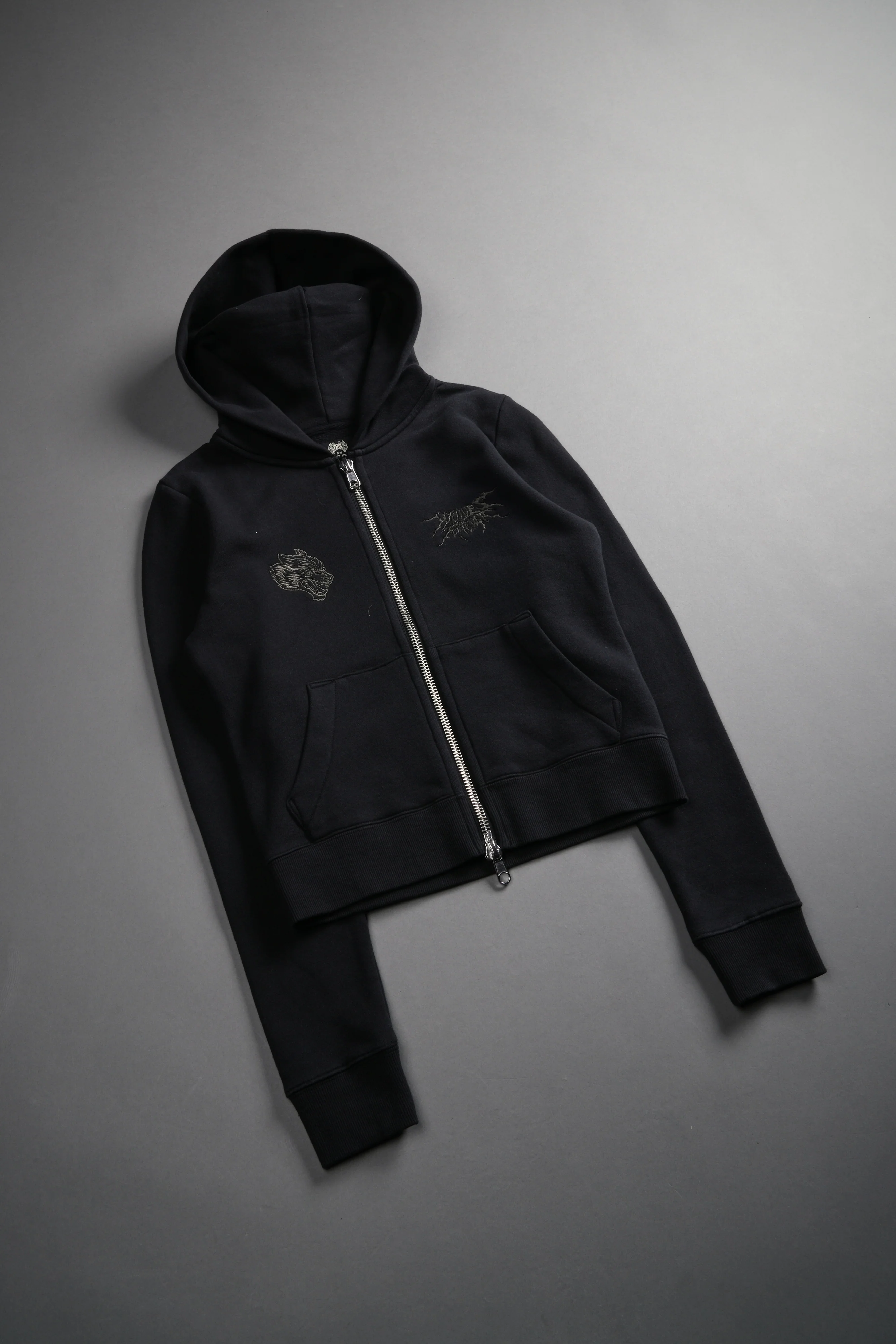 Moth Kanji "Iris" Zip Up Hoodie in Black - Image 7