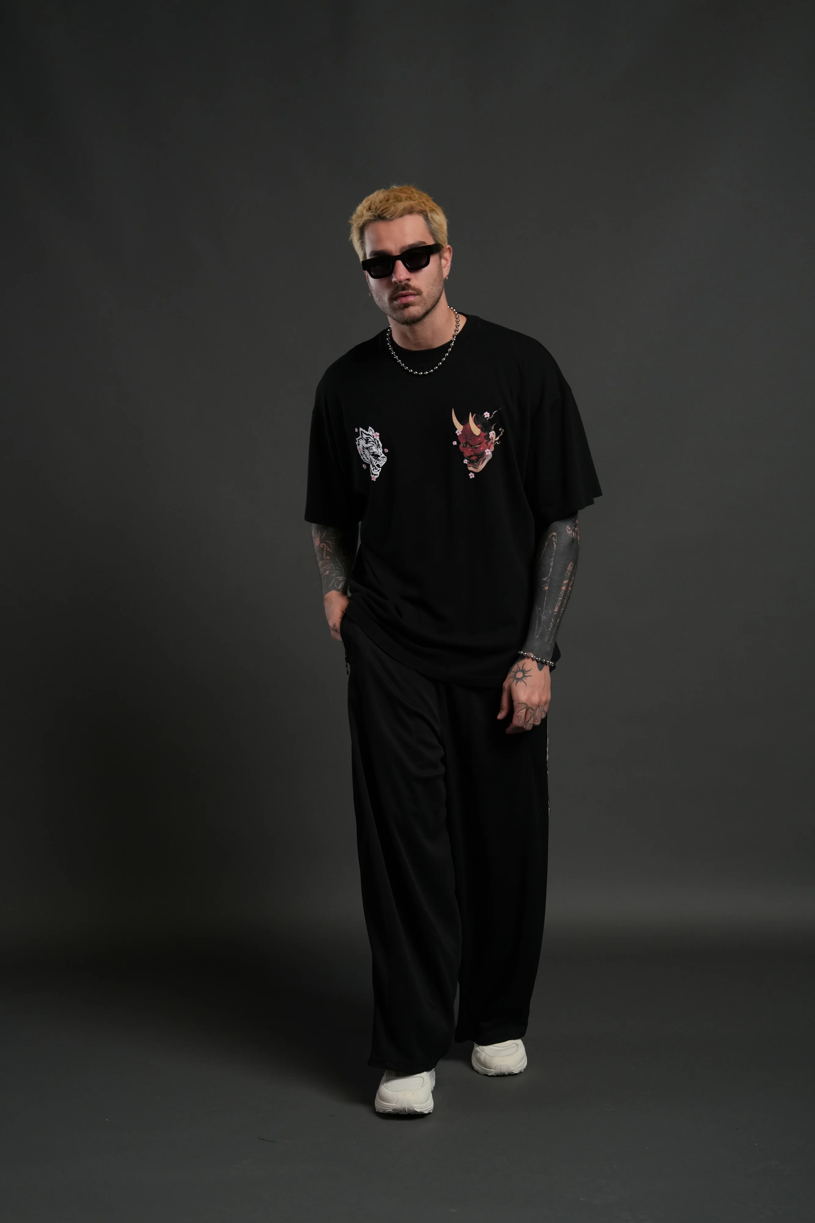 Oni Code Blossom "Premium" Oversized Tee in Black - Image 5