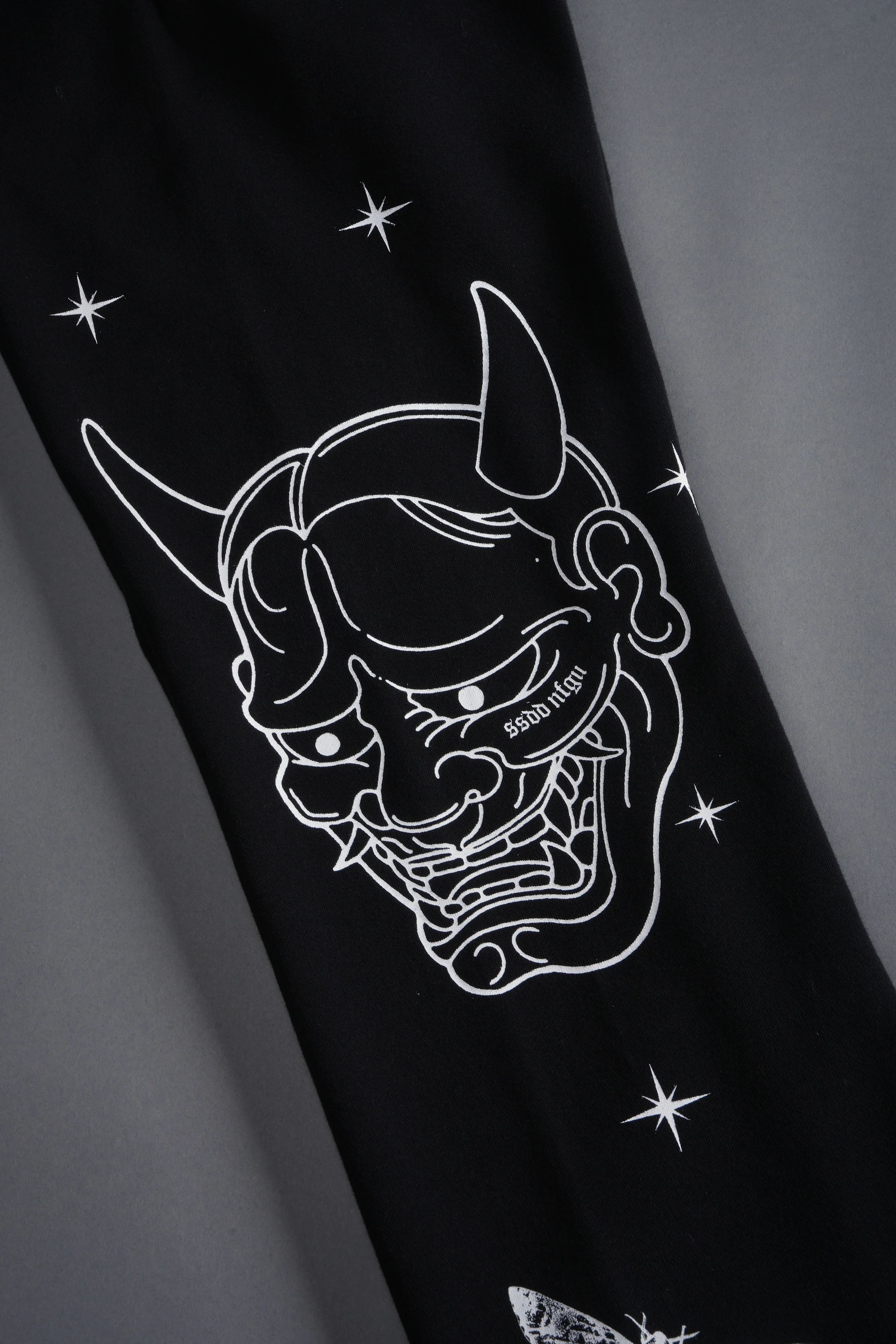 Oni Wolves Bigelow Cargo Sweat Pants in Black - Image 12
