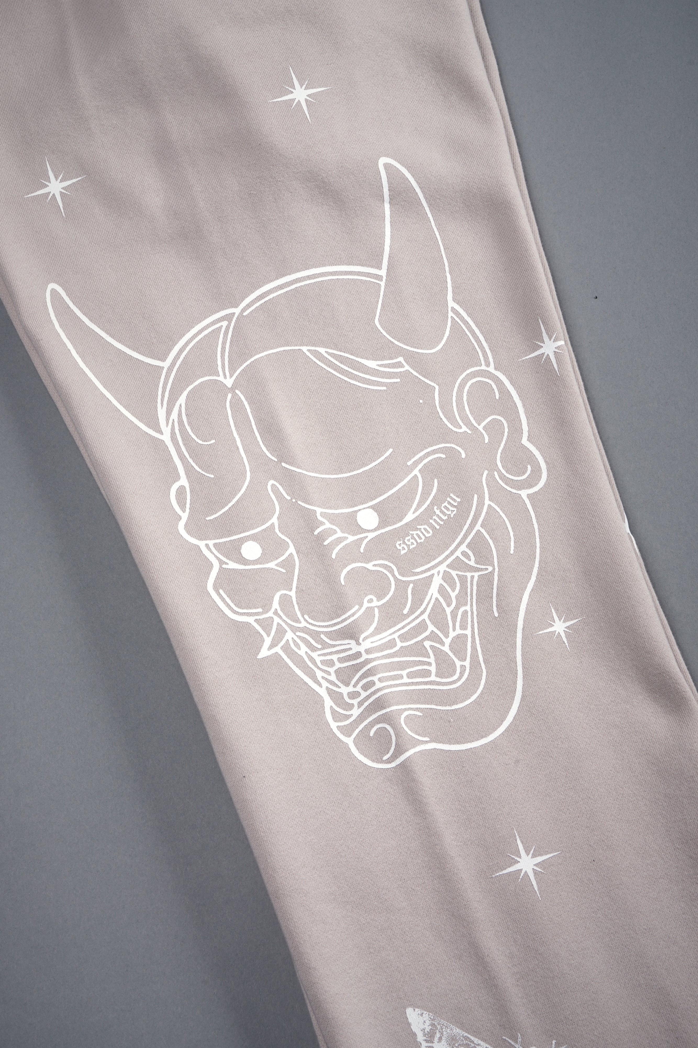 Oni Wolves Bigelow Cargo Sweat Pants in Clay - Image 10
