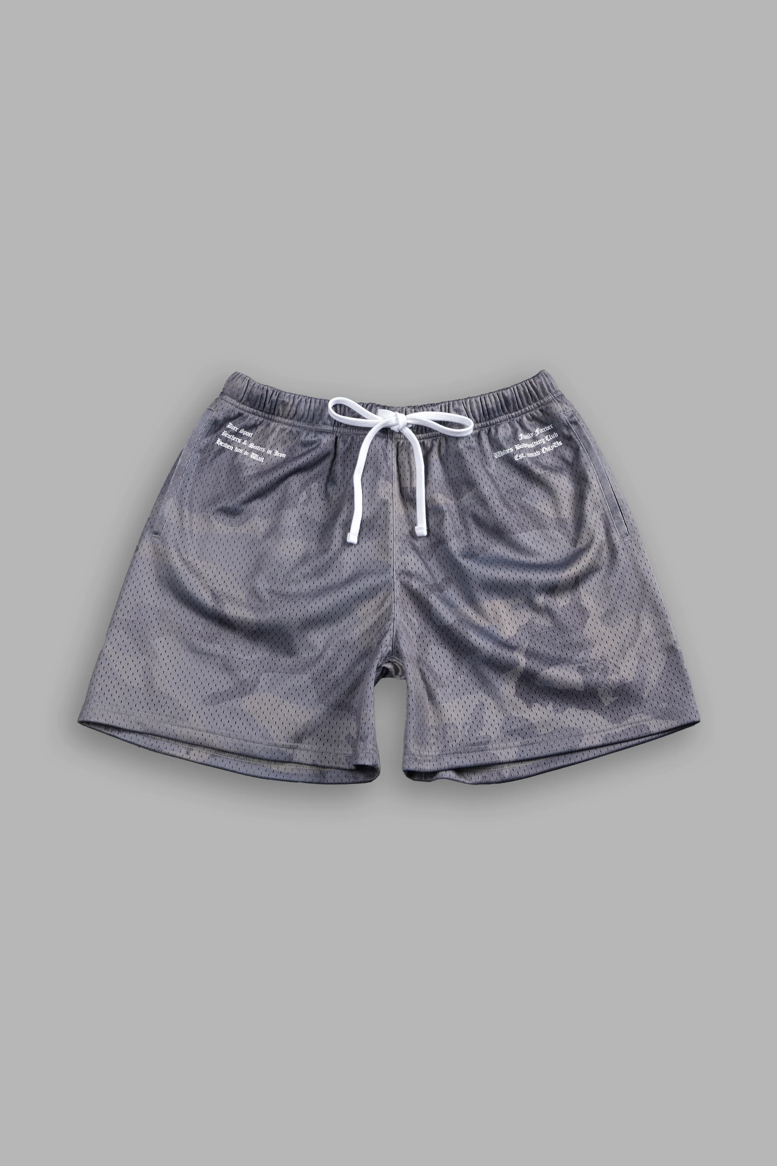 Only Us FRVR Mesh Shorts in Lush Vintage Woodland Camo