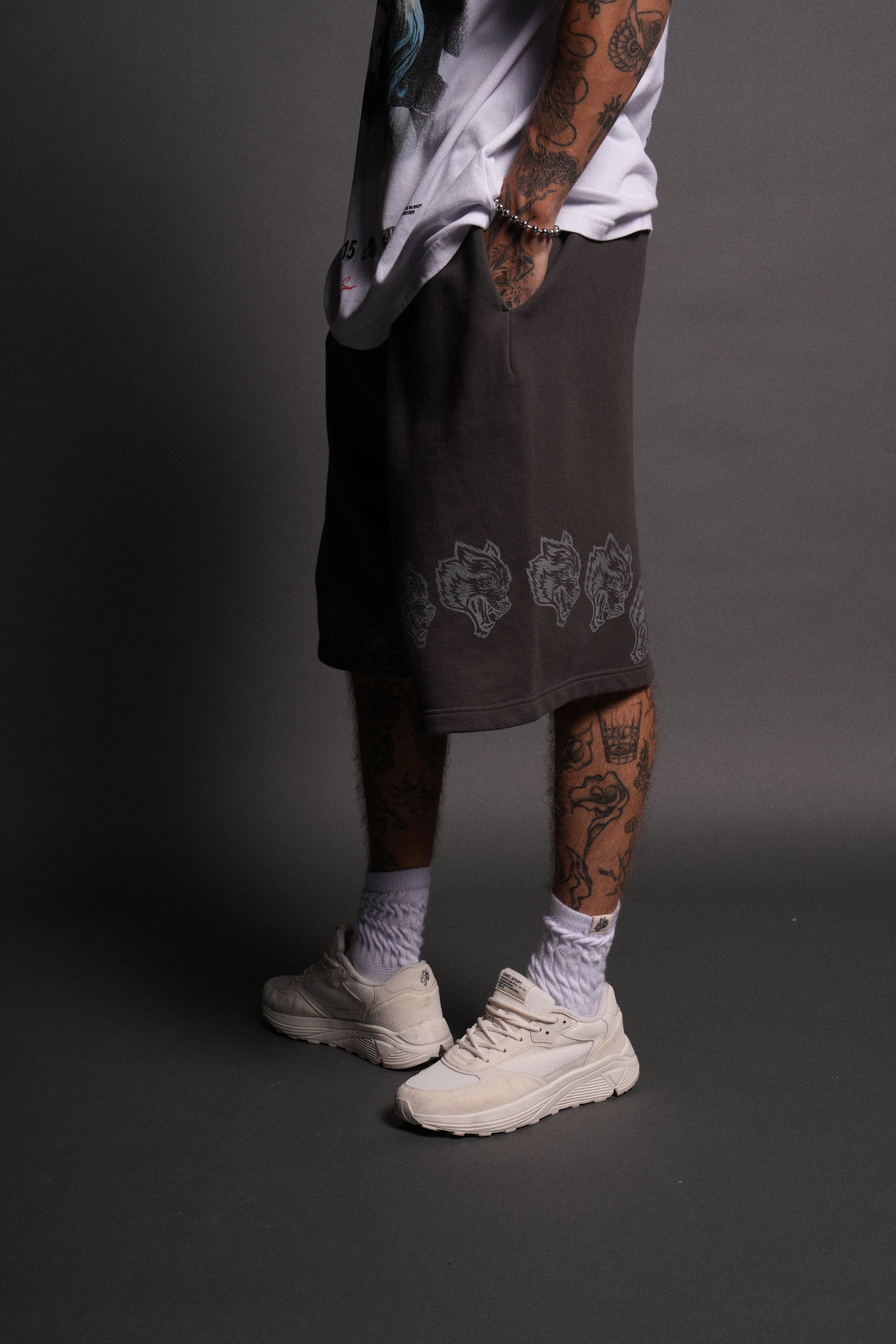 Only Wolves Oversized Osiris Sweat Shorts in Wolf Gray - Image 4